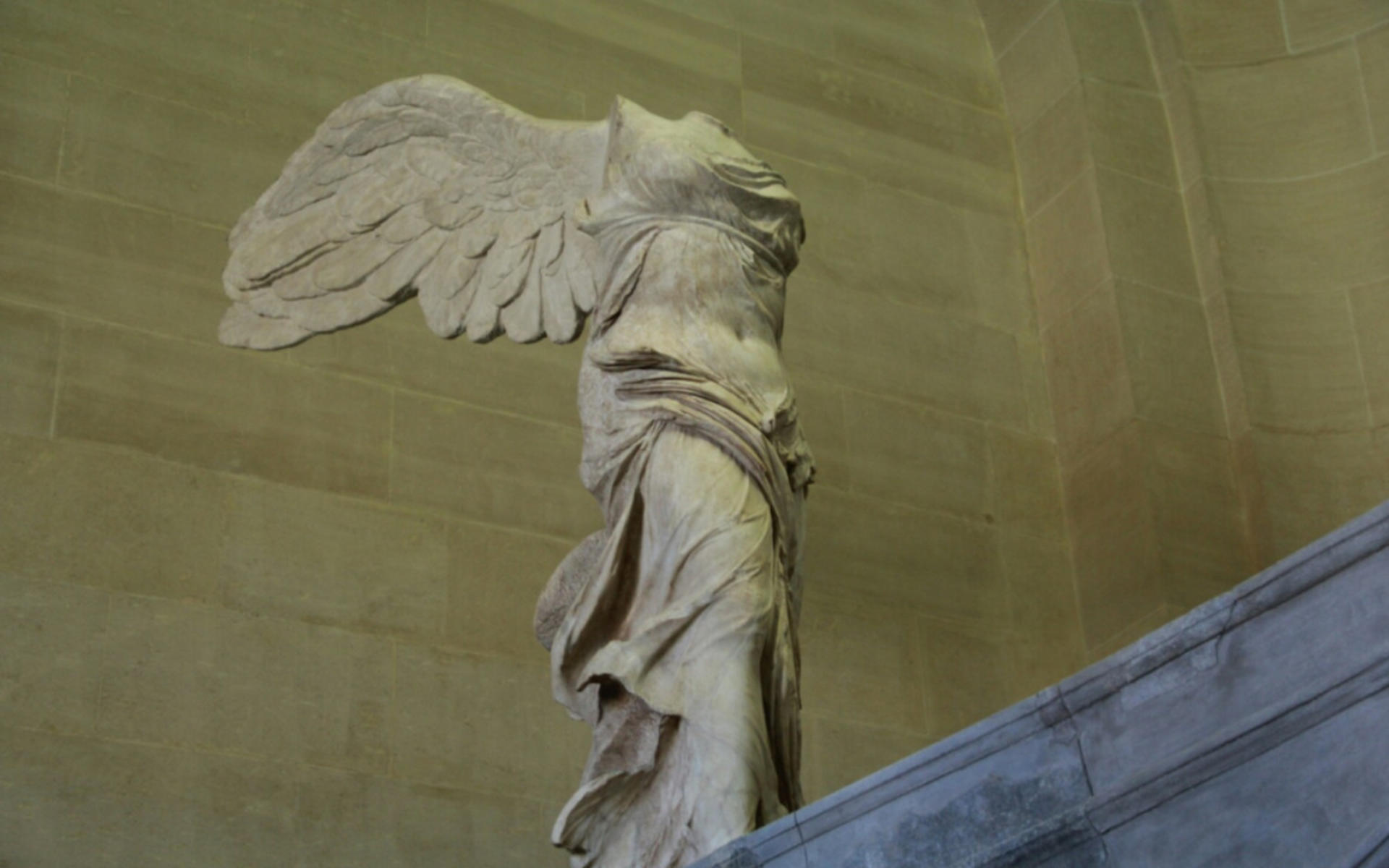 Louvre Museum Entry Ticket & Audio Tour - Thumbnail 6