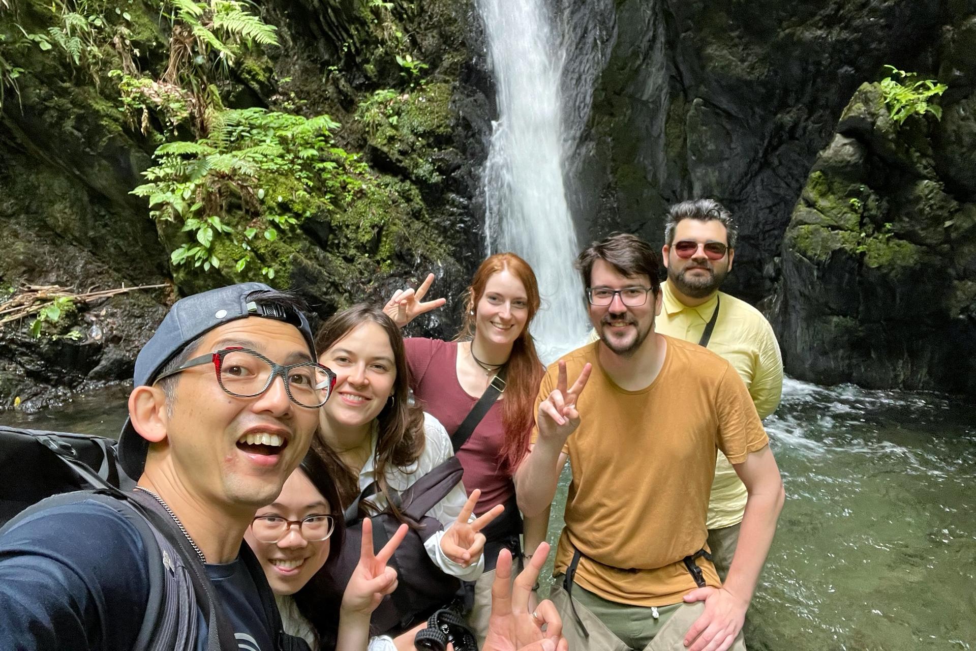Akiruno Electric Bike & Nature Half-Day Tour - Thumbnail 2