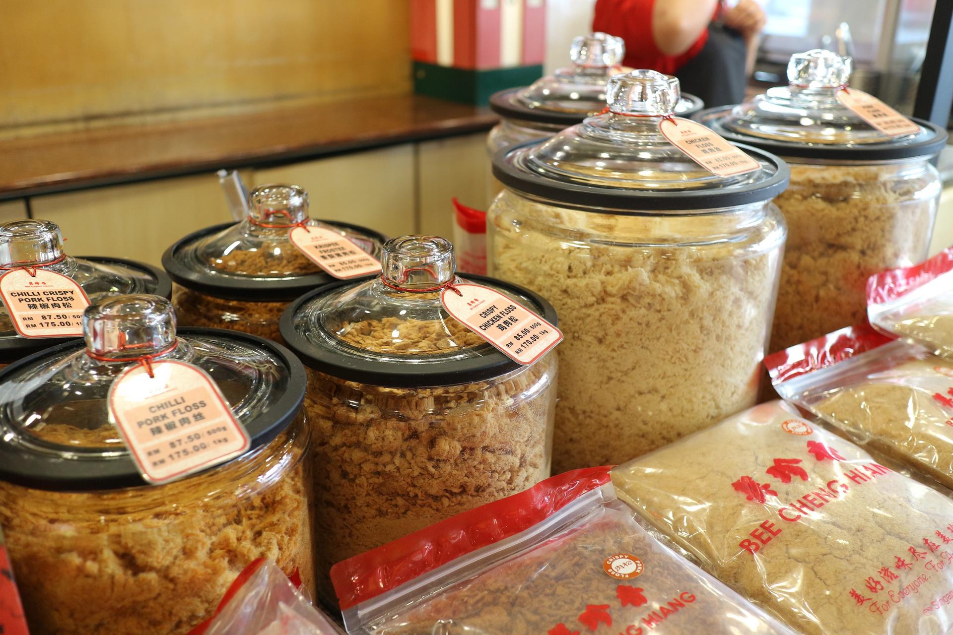 Singapore Foodie Experience Guided Tour with 5 Tastings - Thumbnail 9
