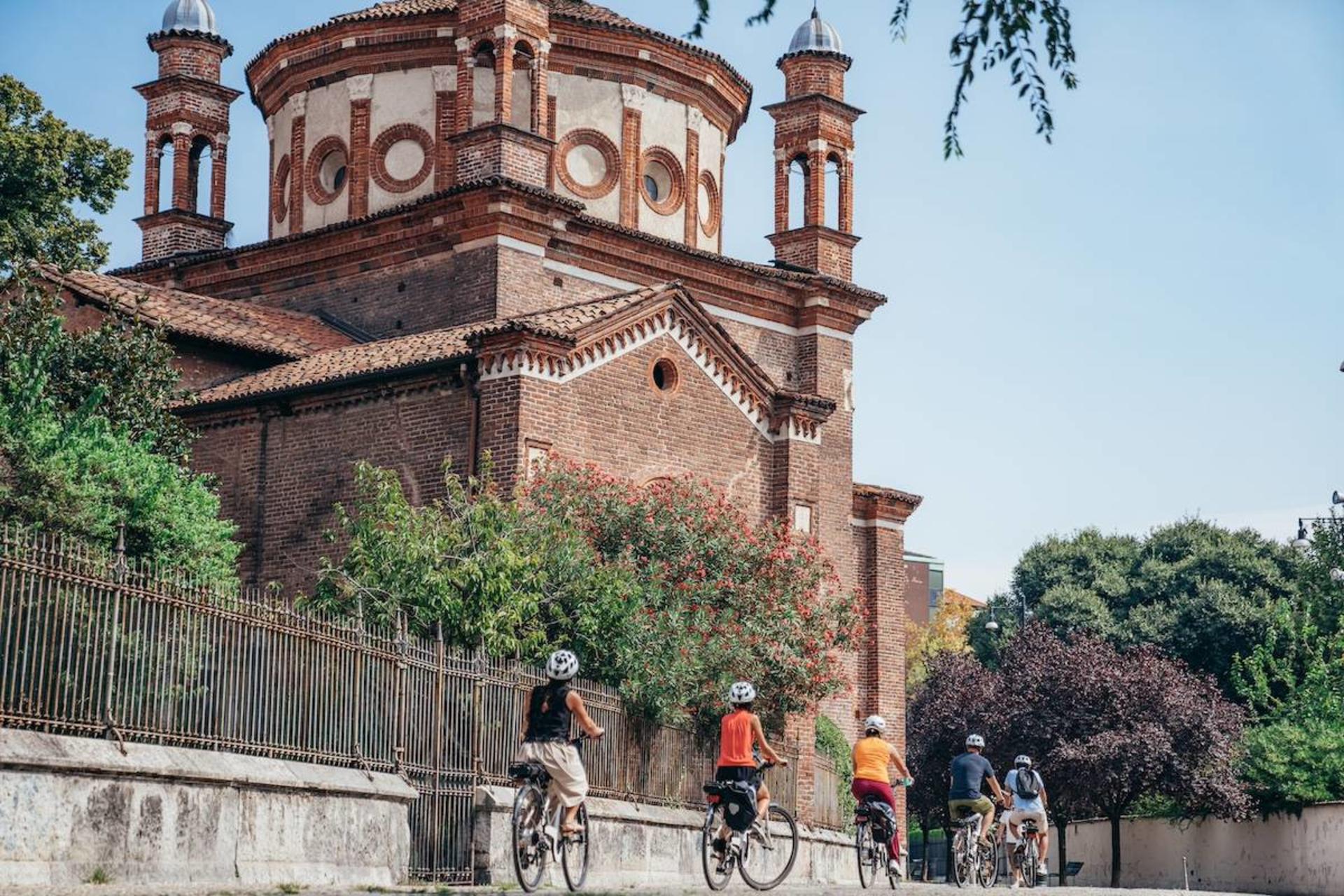 Milan highlights e-bike tour - Thumbnail 3