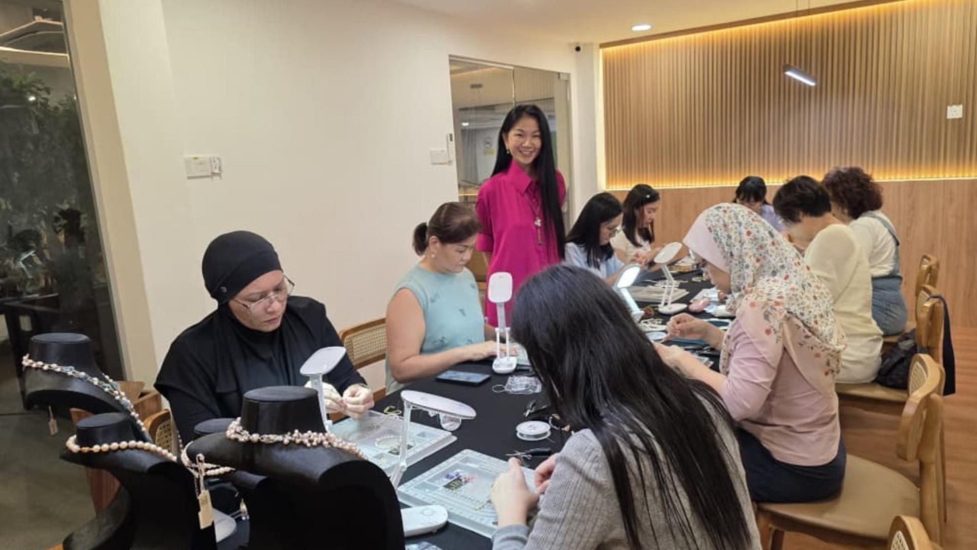Crystal Jewelry Making Workshop in Kuala Lumpur - Thumbnail 3