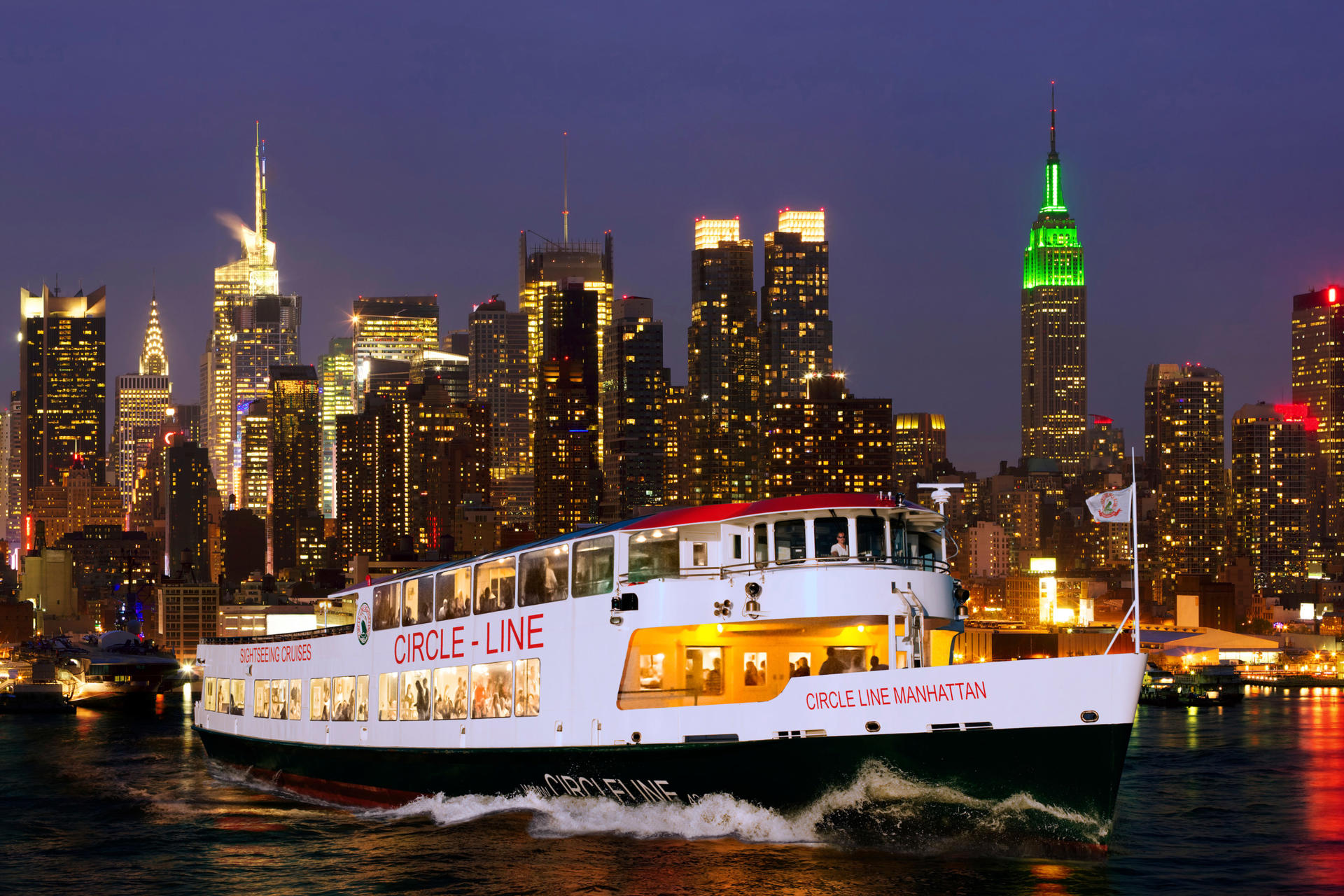 New York Harbor Lights Cruise by Circle Line - Thumbnail 3