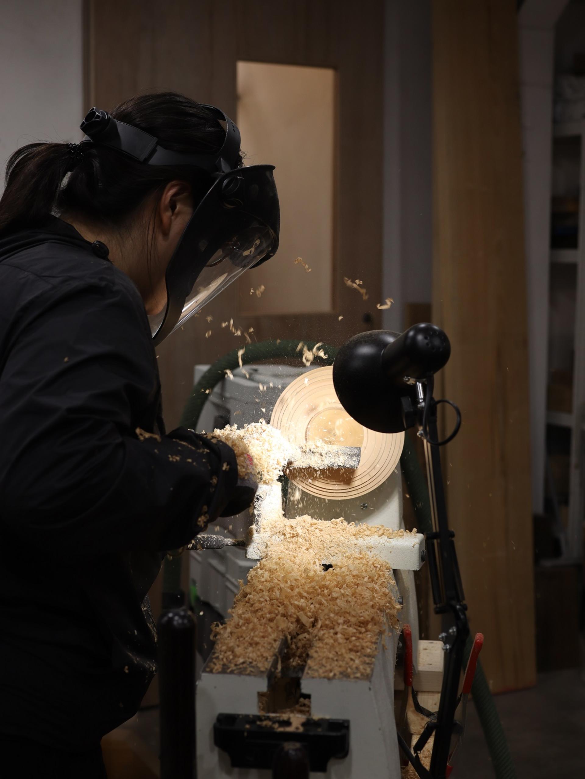 Seoul Woodturning Handmade Wooden Plate Making Experience - Thumbnail 6