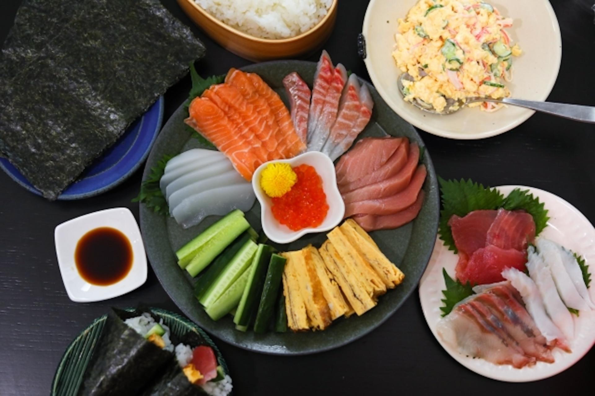 Tokyo: Sushi-Making Workshop in Harajuku - Thumbnail 2