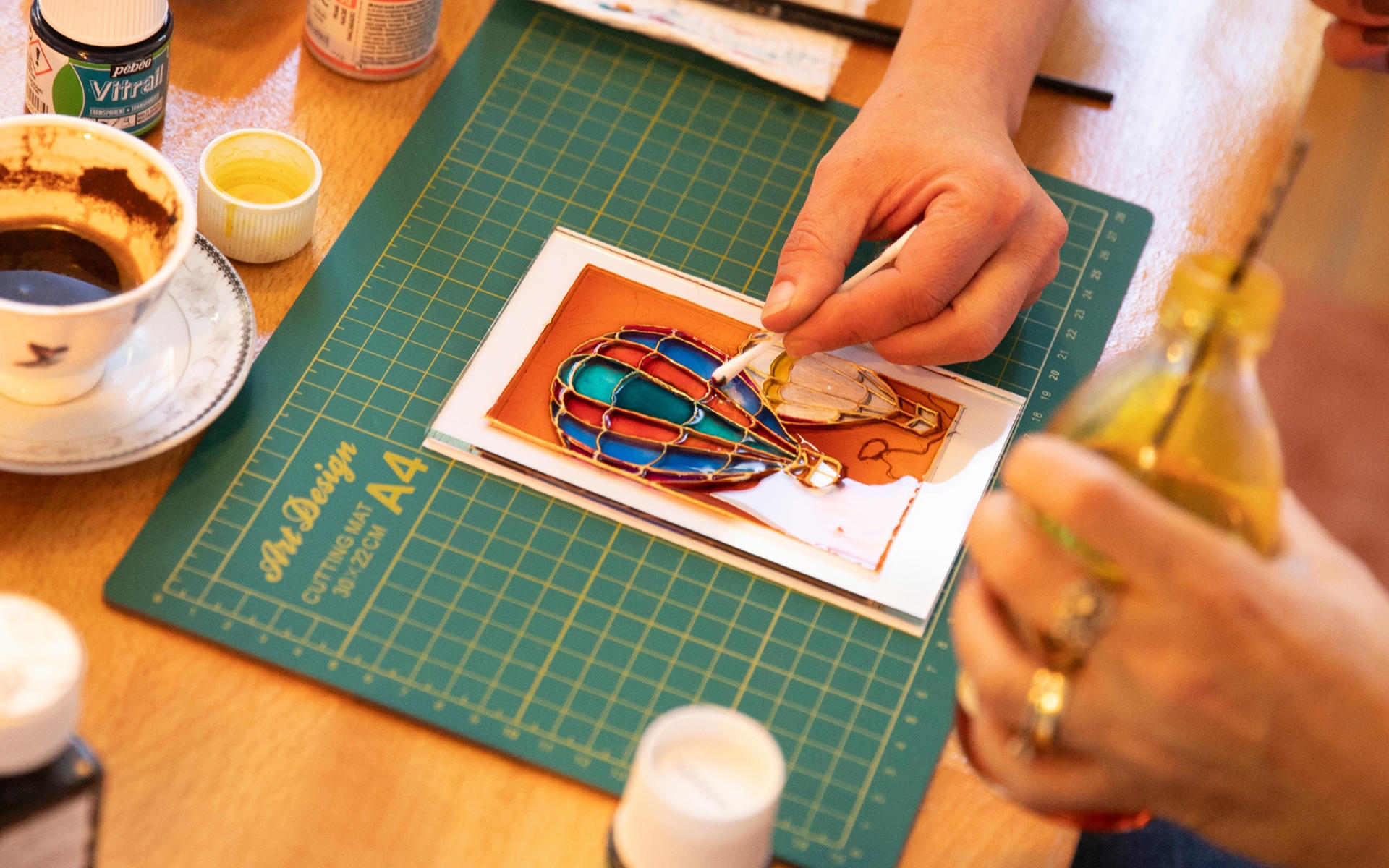 Istanbul Stained Glass Sun Catcher Painting Workshop - Thumbnail 6