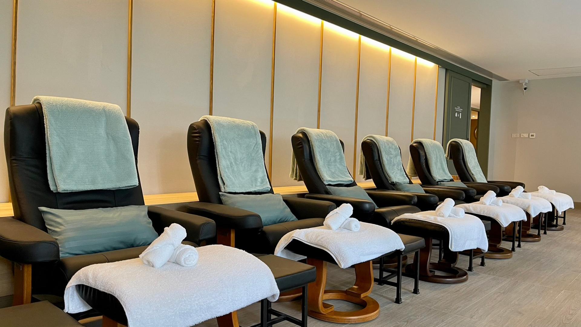 Lek Massage and Spa at The Quarter Chaopraya Hotel Bangkok - Thumbnail 3