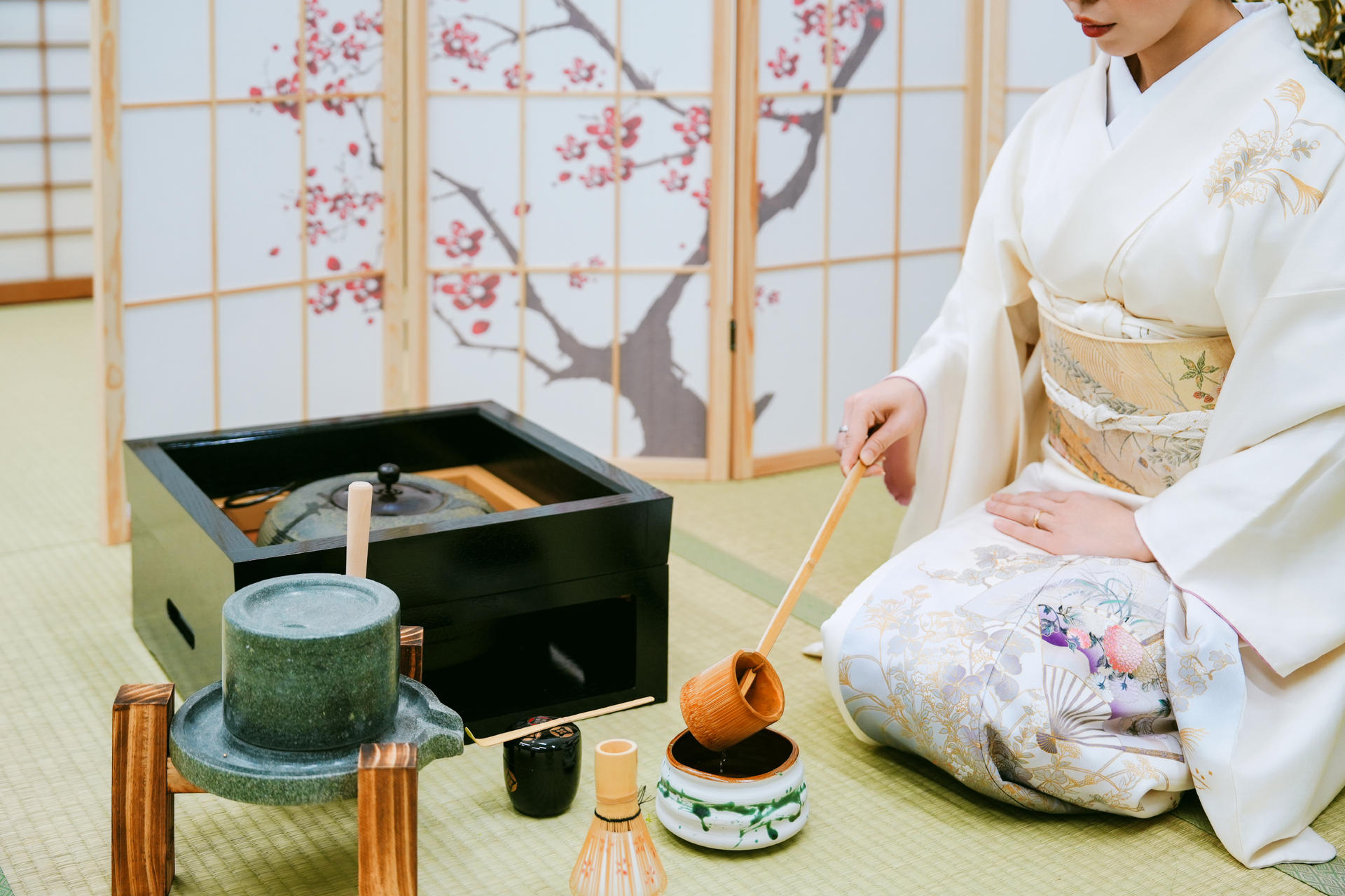 Kyoto | Tea Ceremony & Full-Day Kimono near Kiyomizudera Temple - Thumbnail 4