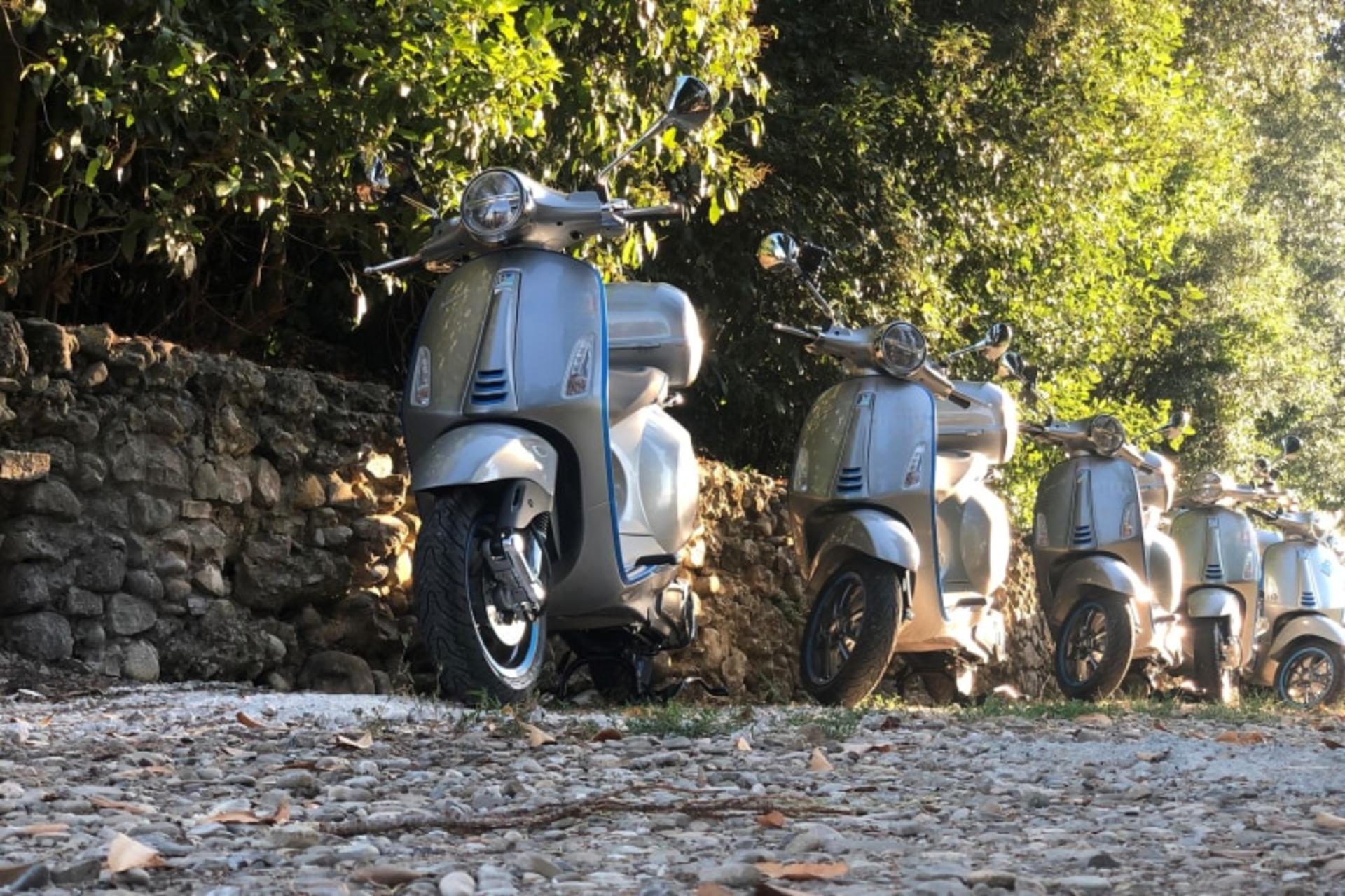 Exploring Chianti by Electric Vespa from Florence - Thumbnail 2