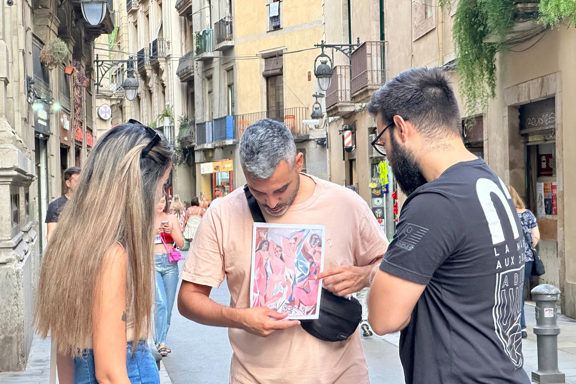 Barcelona and Picasso Museum Guided Tour - Thumbnail 2