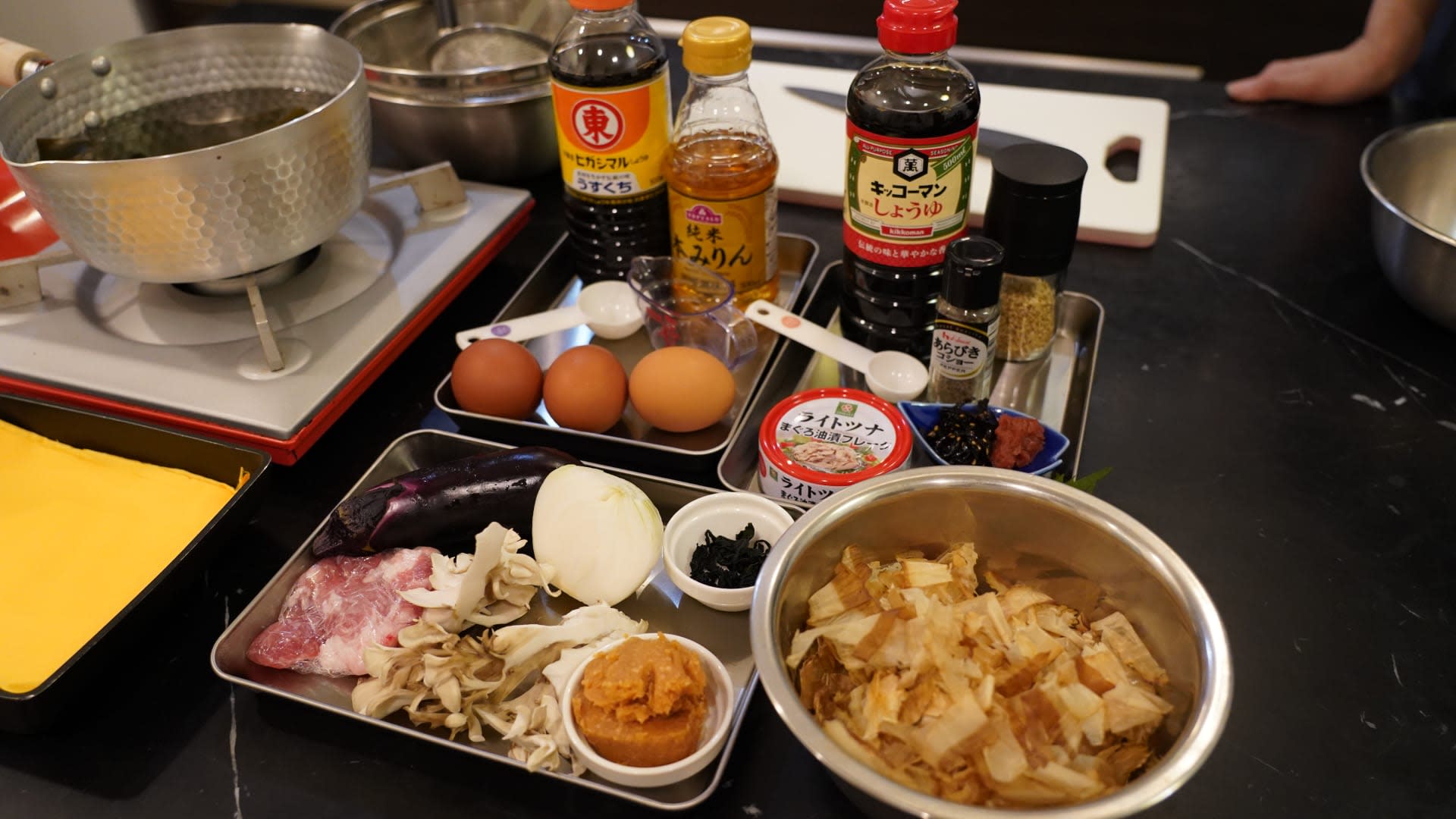 Osaka: Sake Tasting & Japanese Cooking Experience - Thumbnail 14