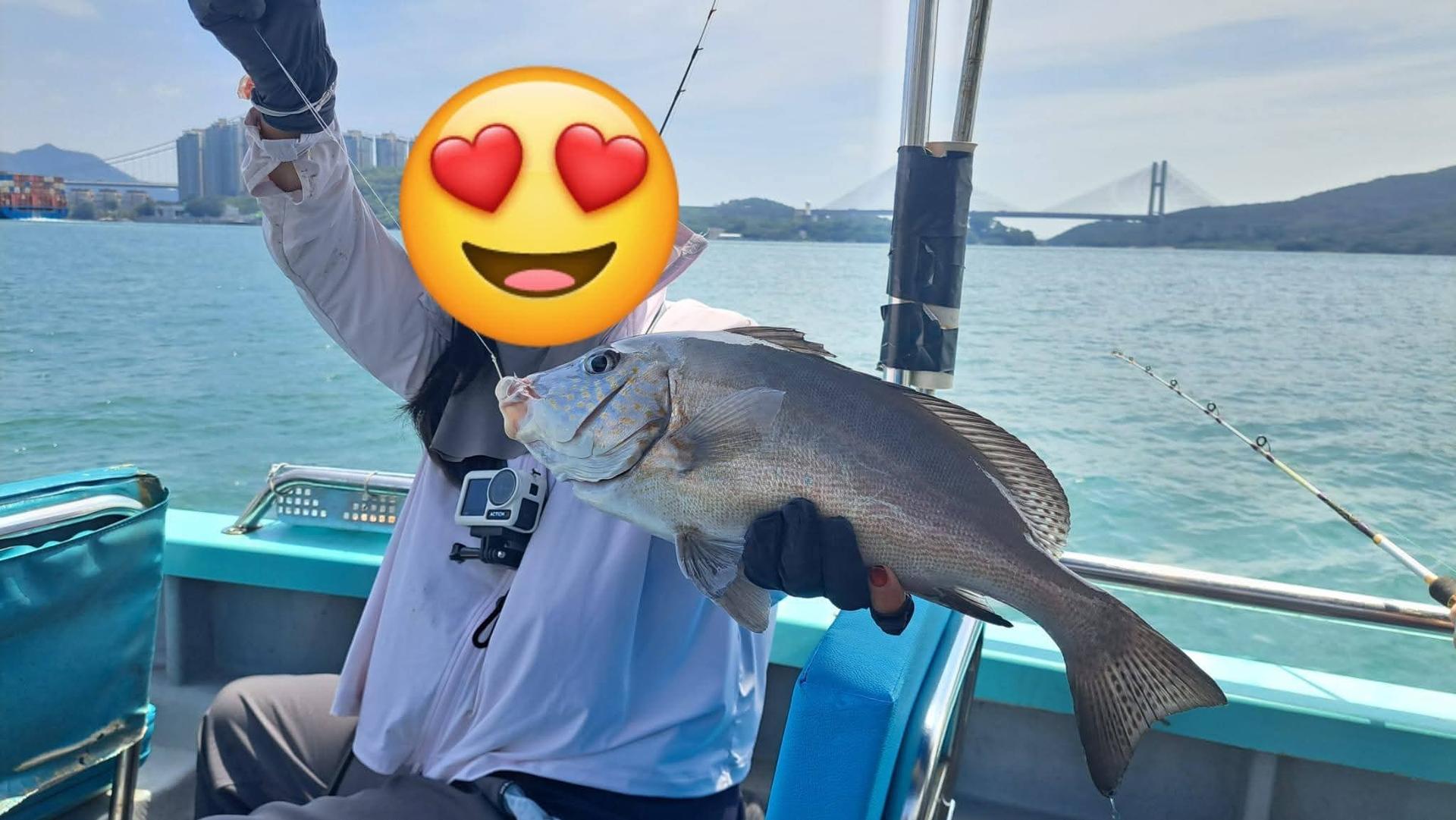 Ji Son Fishing Hong Kong Water Private Boat Fishing Group - Thumbnail 2