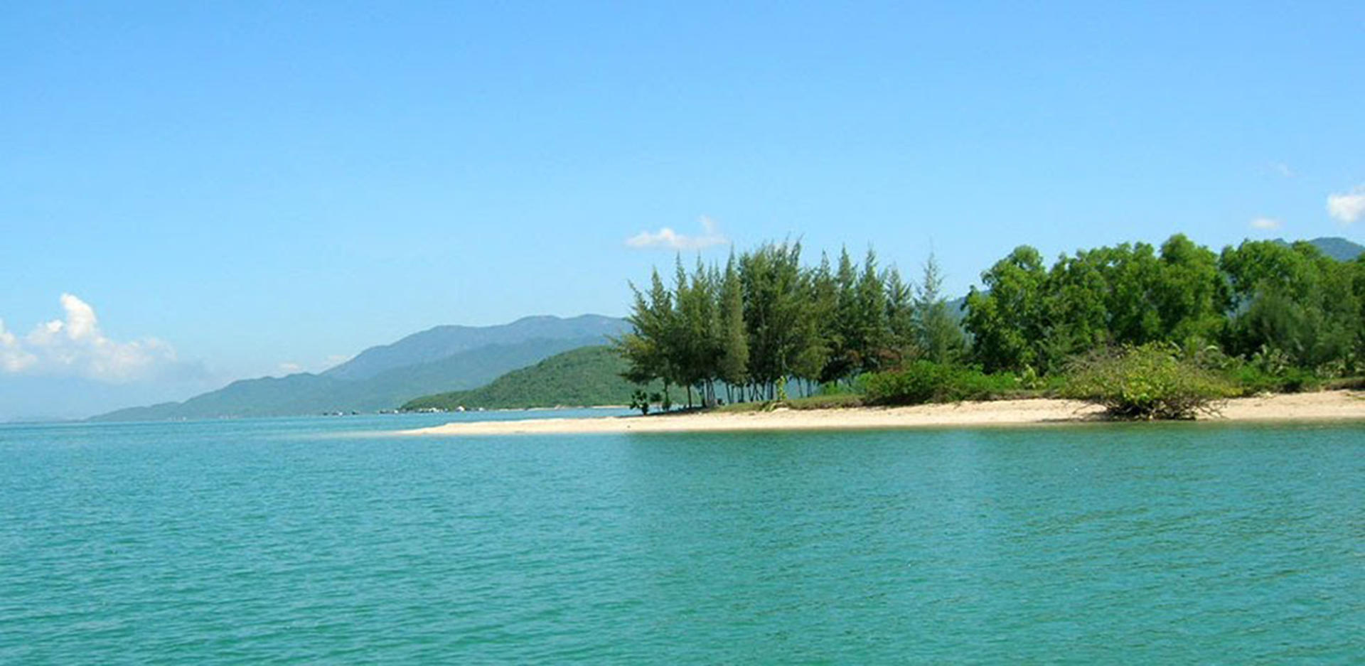 Nha Phu Bay Day Tour - Thumbnail 2