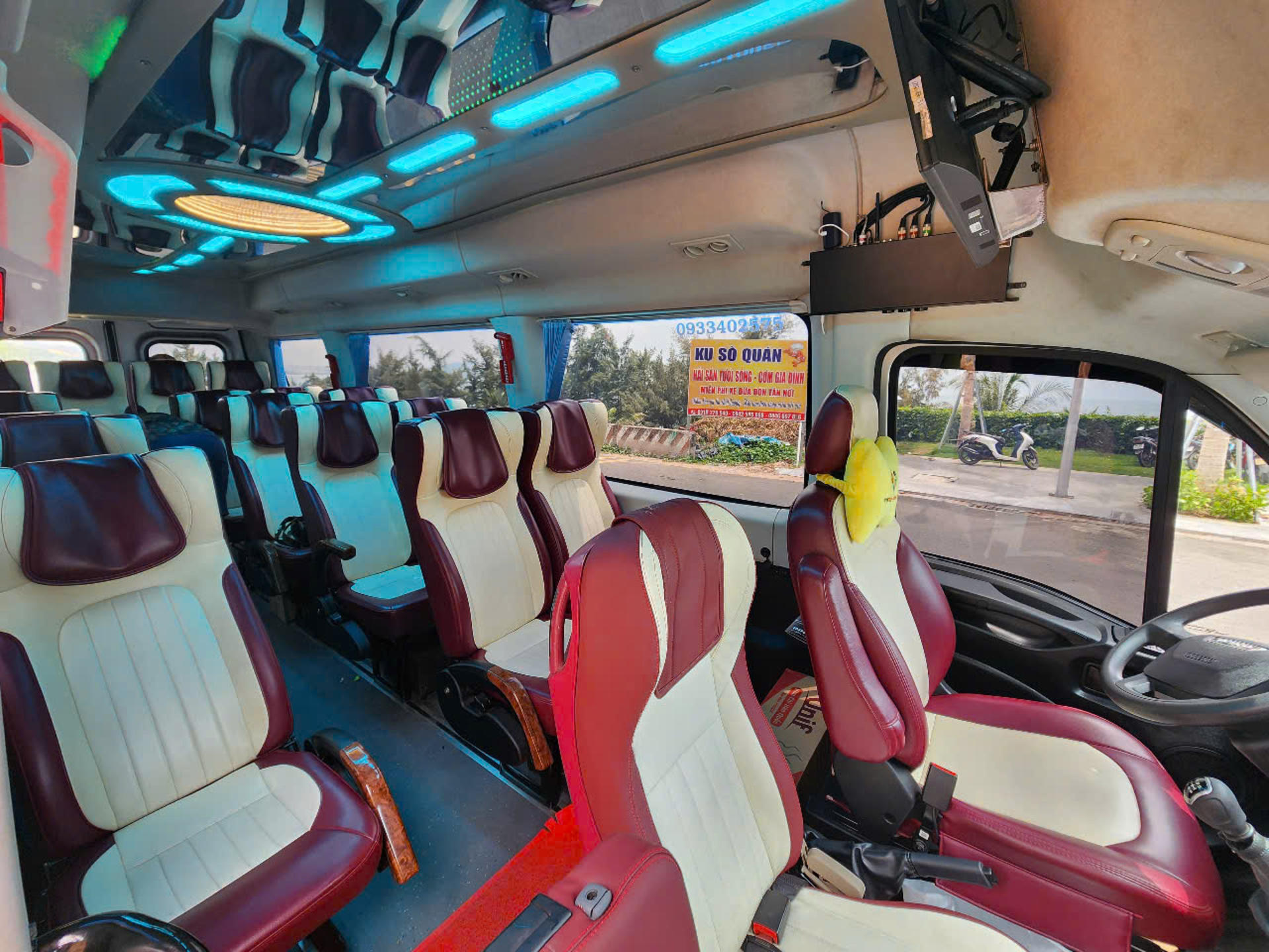 Cu Chi Tunnels & Mekong Delta Tour with Luxury Limousine Options  - Thumbnail 9