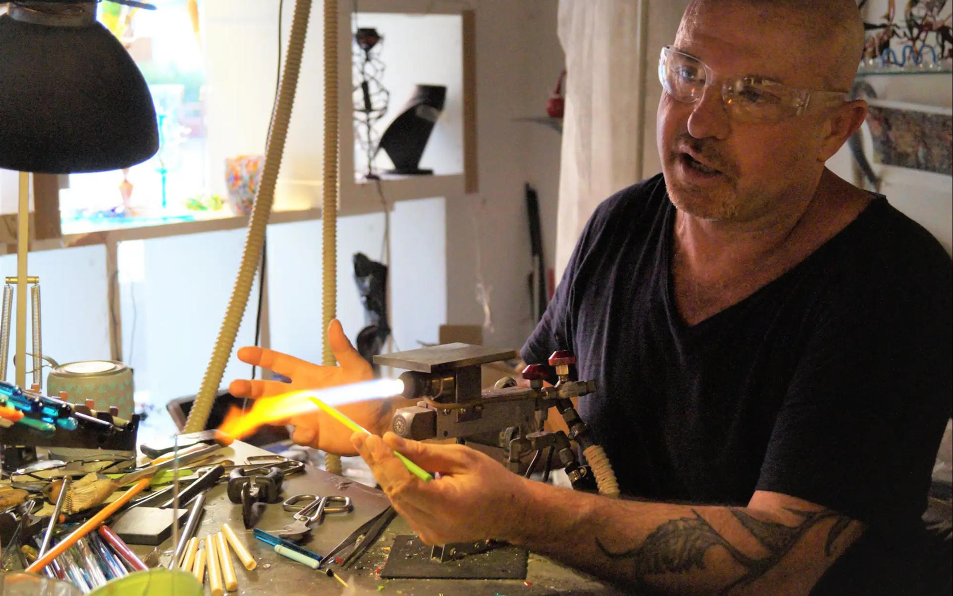 Private Glass Artwork Lesson with Local Artisan - Thumbnail 3