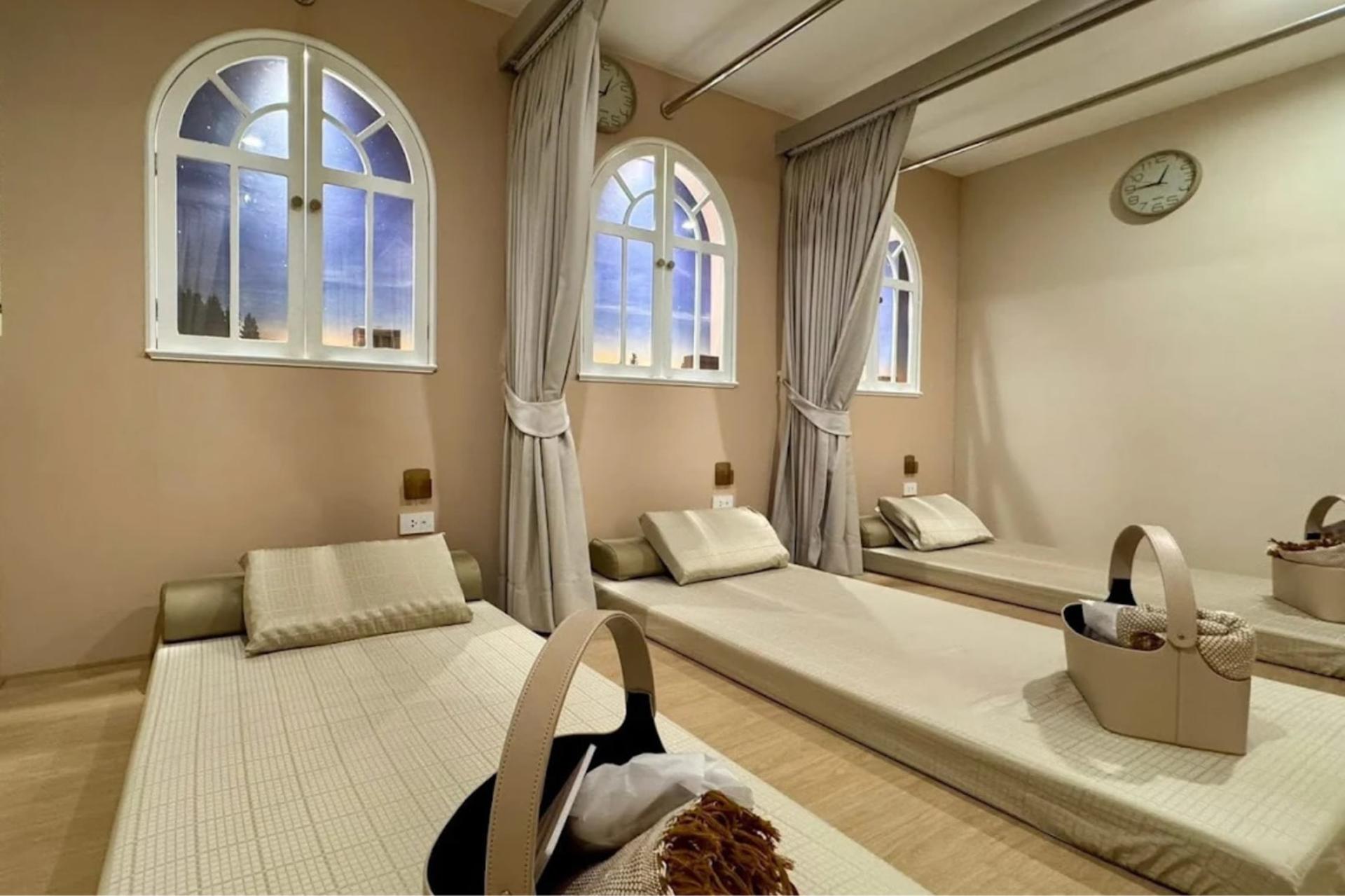 Lek Massage Bangkok - Lek Maison - Thumbnail 7