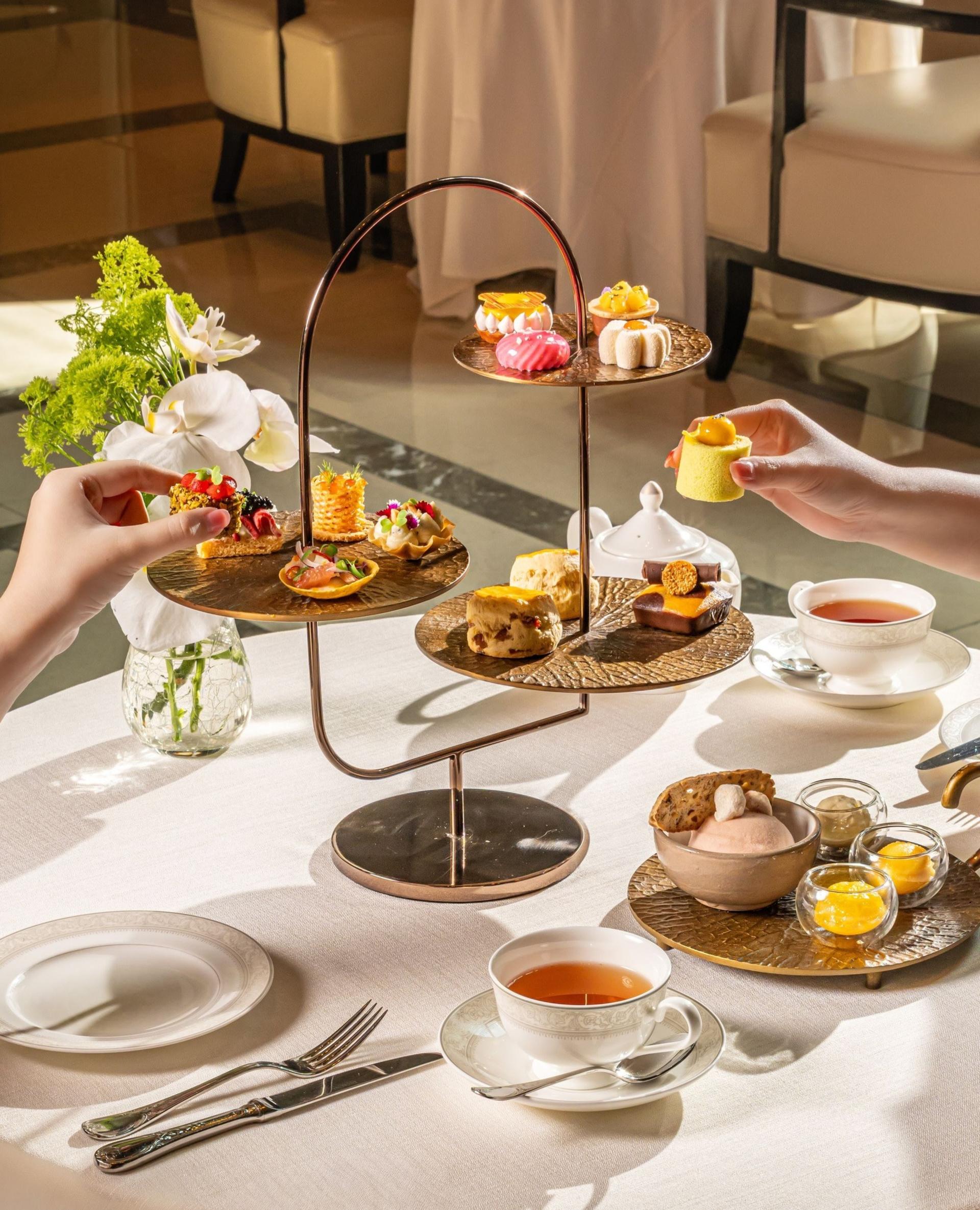 1897 Lounge Afternoon Tea at Siam Kempinski Hotel Bangkok - Image 1