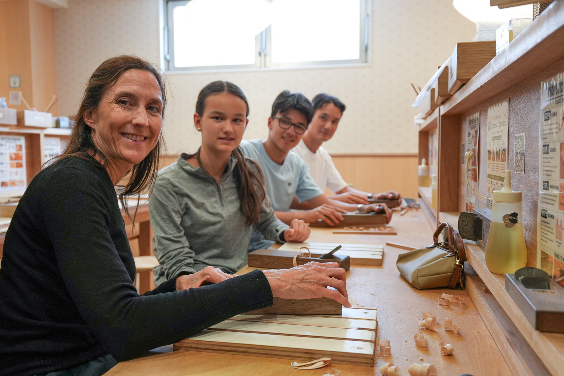 Shinjuku Chopstick Making Workshop (Tokyo) - Thumbnail 6