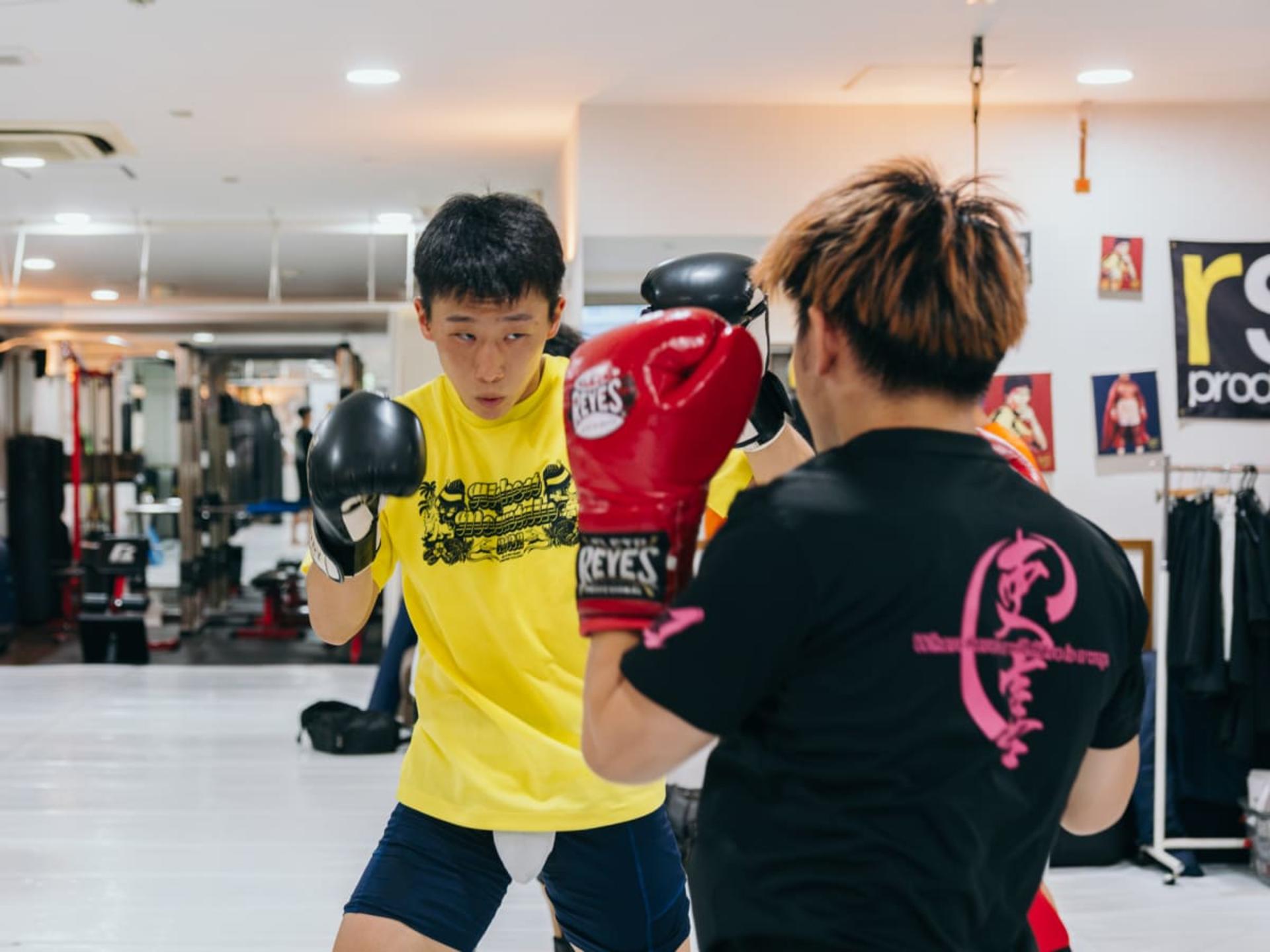 [Experience Tours Osaka]: Kickboxing with Pro Fighters - Thumbnail 27
