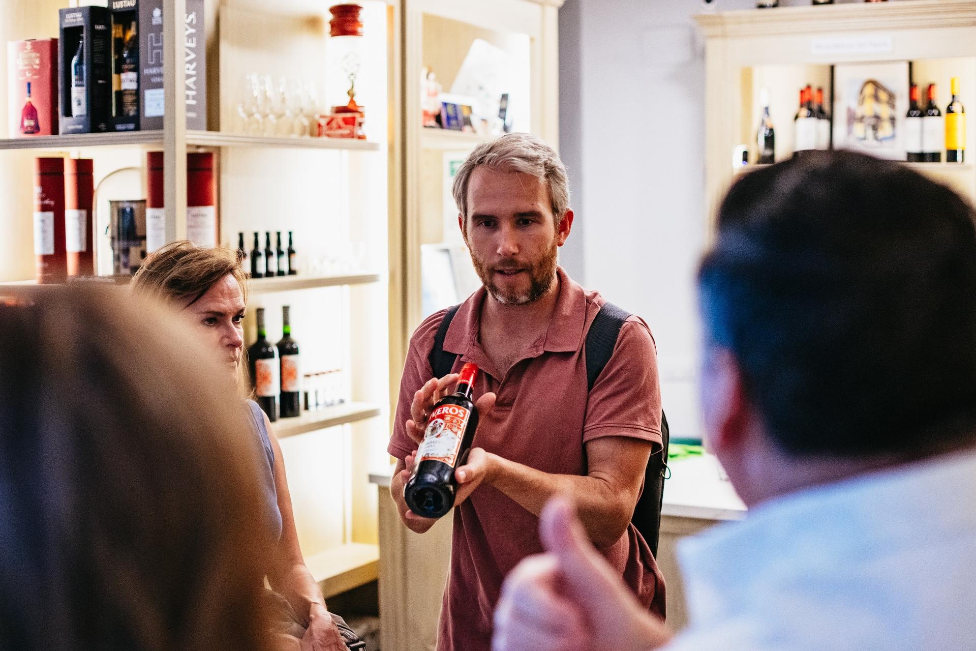 Tapas Crawl Walking Food Tour in Seville - Thumbnail 10