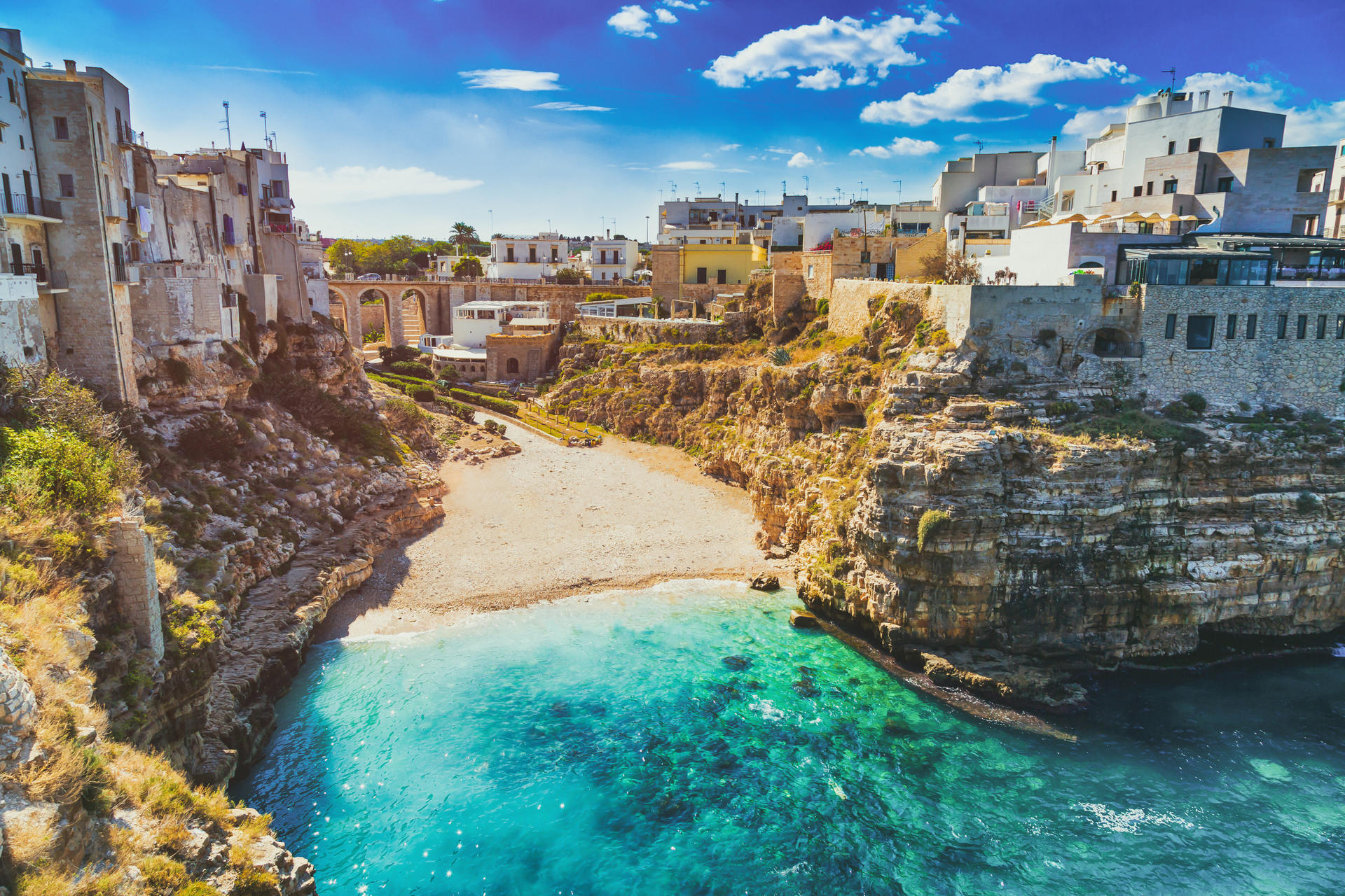 Bari Guided Shore Excursion: Matera, Alberobello & Polignano - Image 1