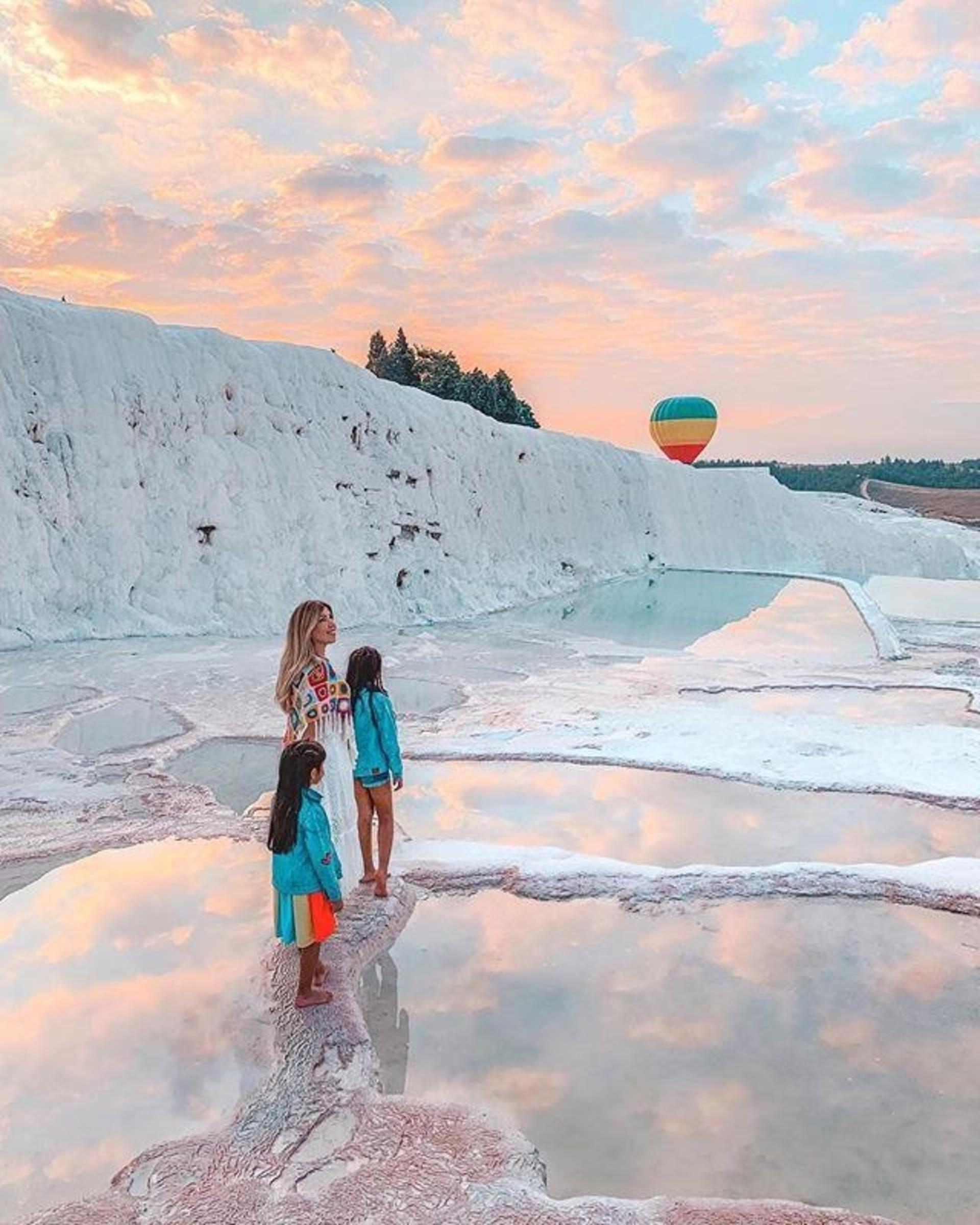 Alanya: Guided Pamukkale Tour w/Breakfast/Lunch/Dinner - Thumbnail 10