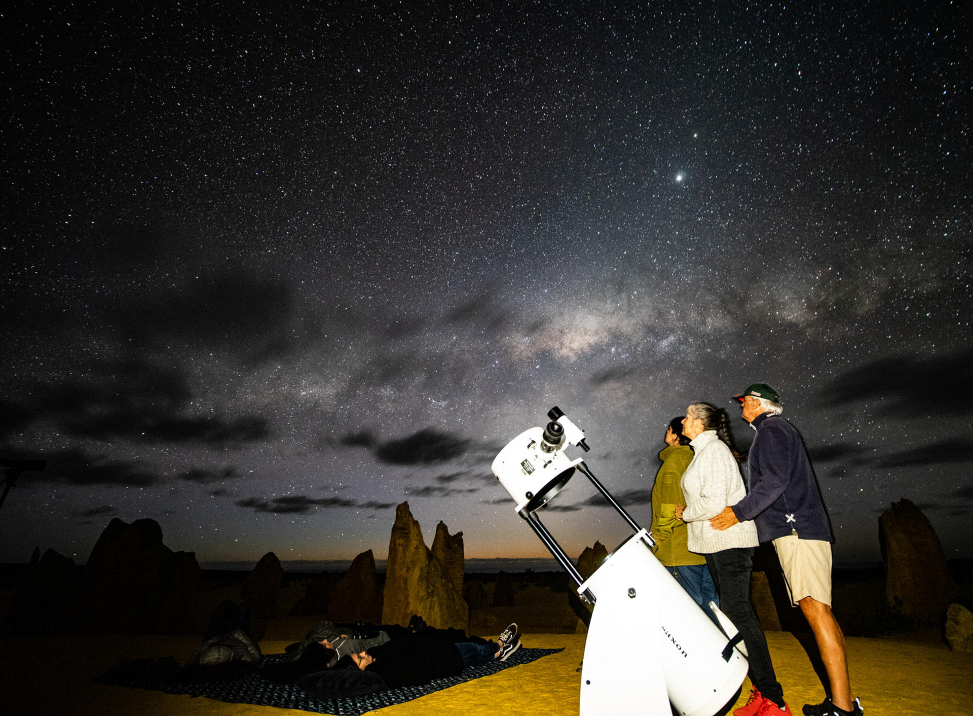 Pinnacles Sunset Dinner & Star Gazing Tour with Sandboarding - Thumbnail 7