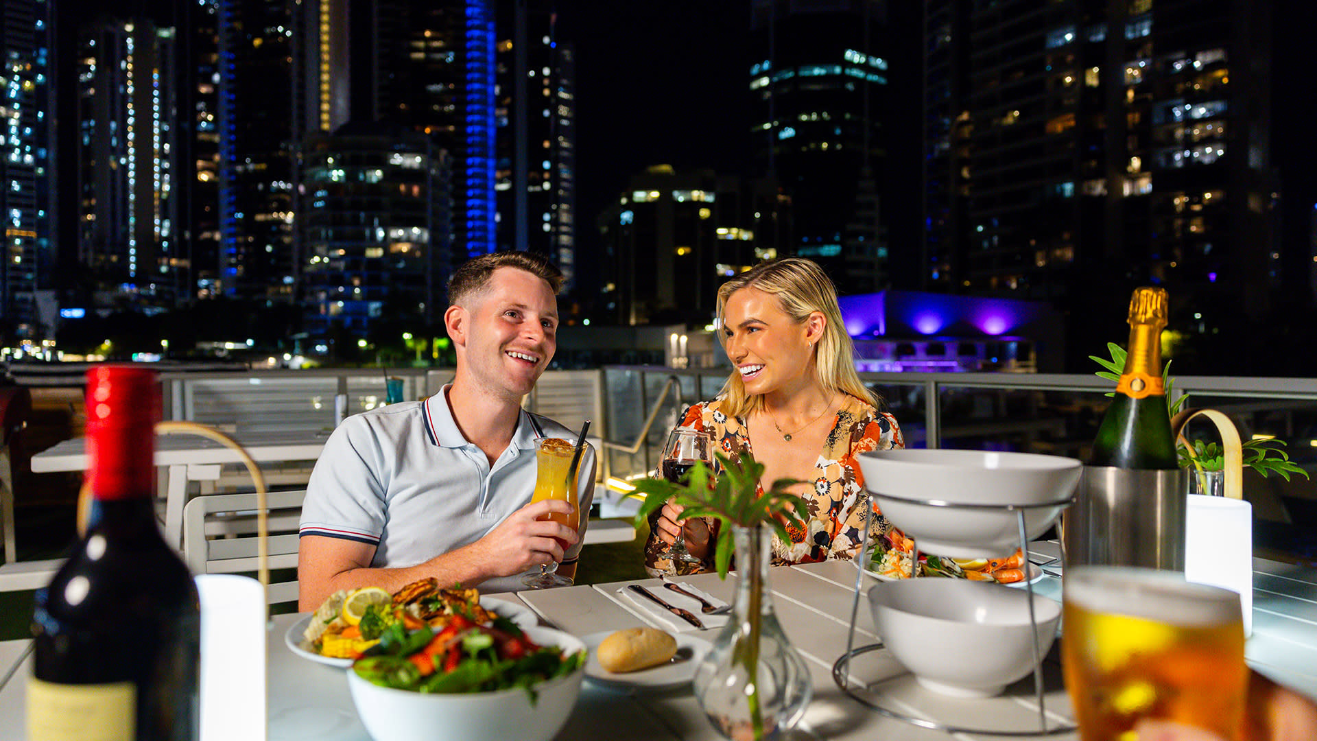 Sightseeing Dinner Cruise in the Gold Coast - Thumbnail 11