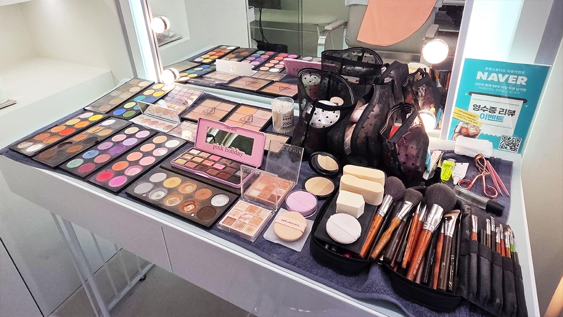 K-Beauty & K-Pop Hair & Makeup at LuLu Studio Gyeongbokgung - Thumbnail 14