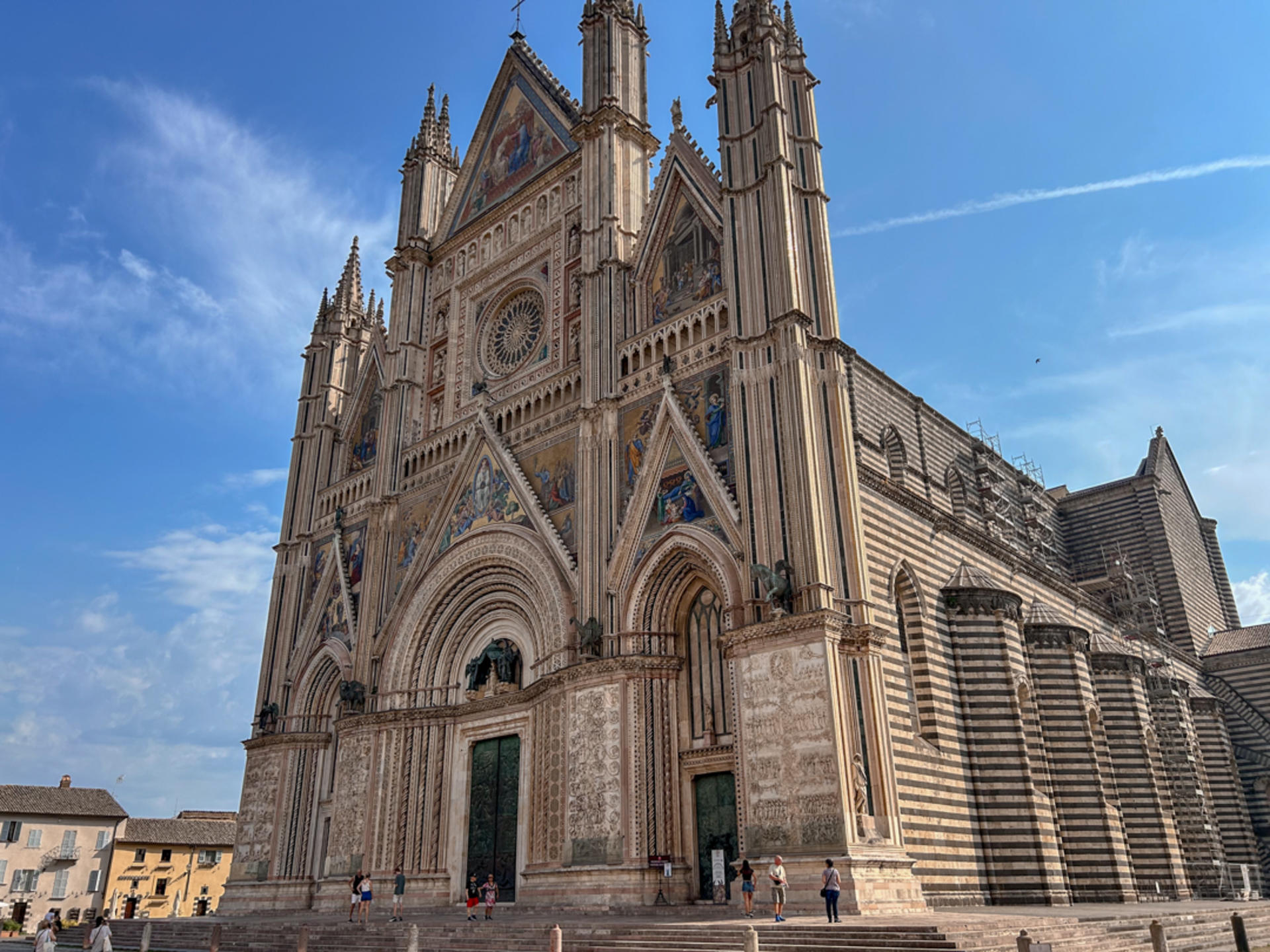 Assisi, Orvieto and Civita di Bagnoregio day tour from Rome - Image 1