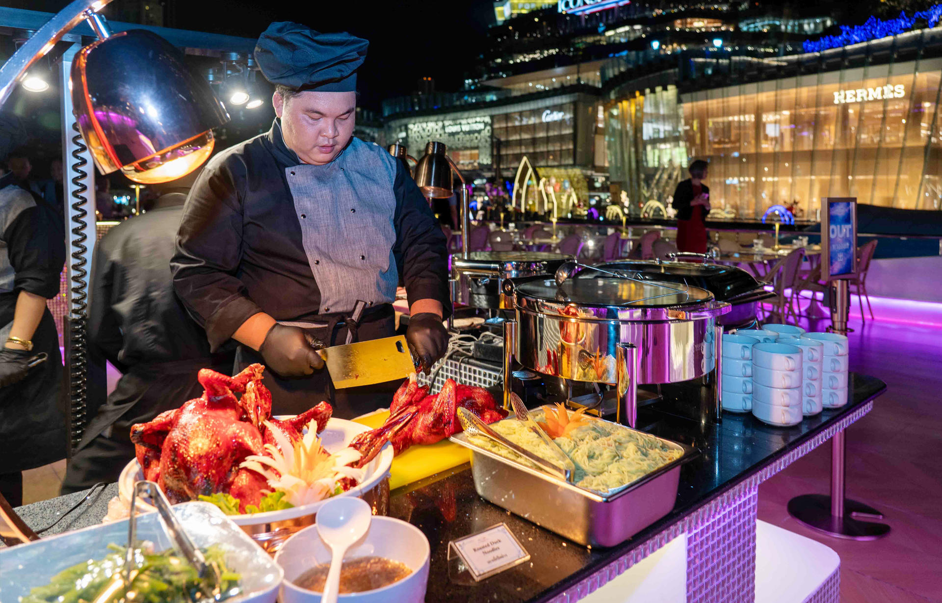 Super Galaxy Dinner Cruise in Bangkok - Thumbnail 21