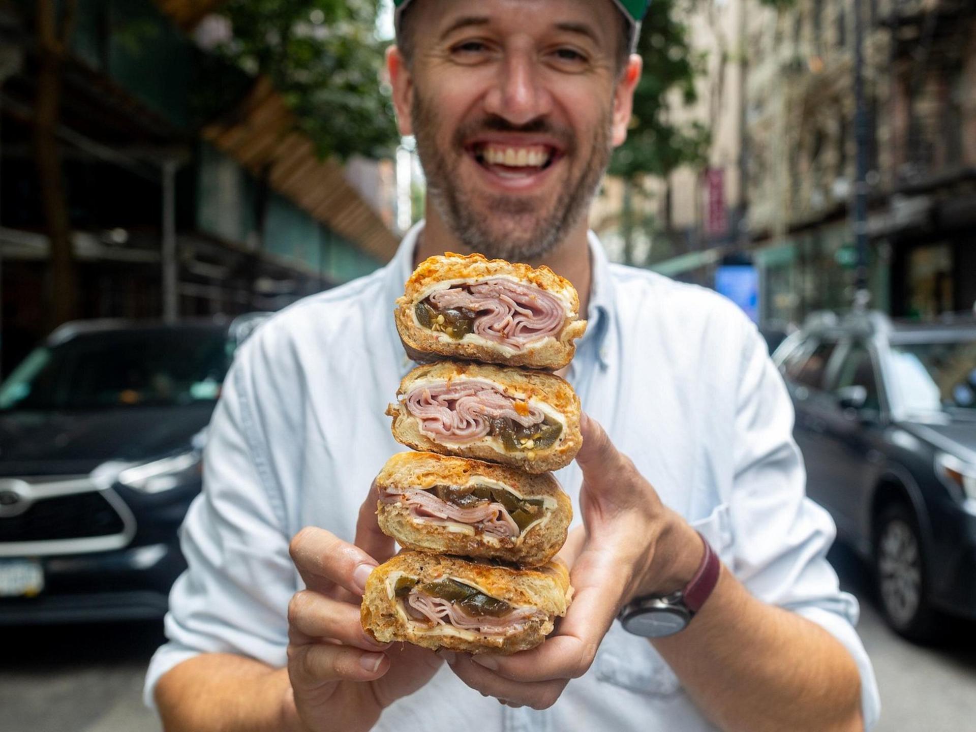 Sandwich Tour in New York - Image 1