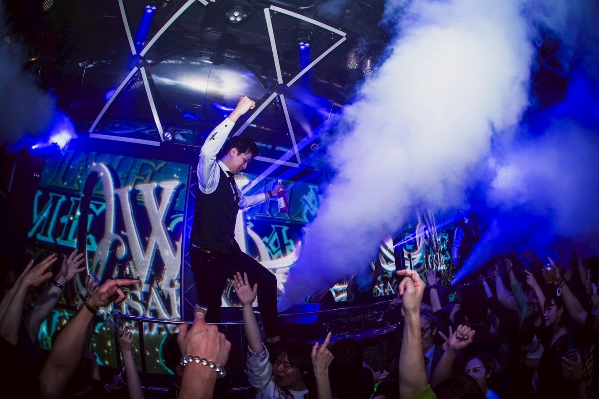 Osaka Umeda: OWL Nightclub Admission Ticket (For Foreign) - Thumbnail 19