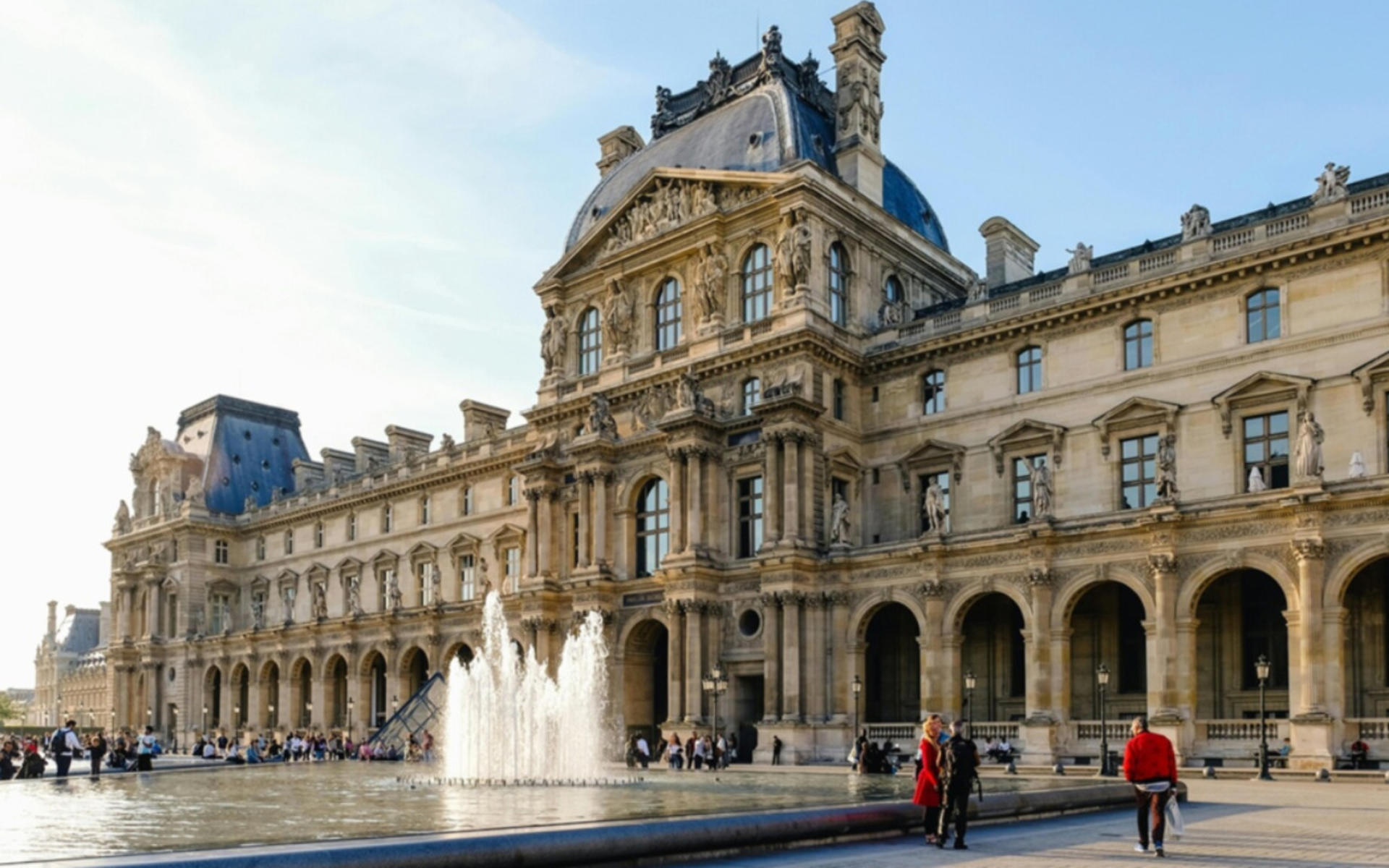 Louvre Museum Entry Ticket & Audio Tour - Thumbnail 10