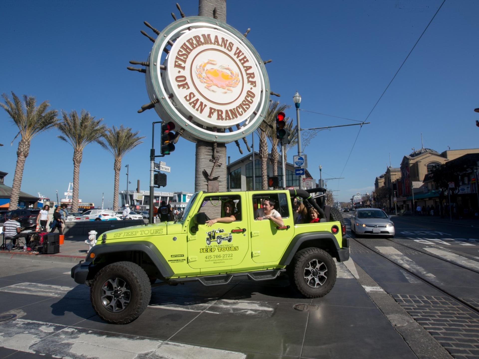Private San Francisco City Tour in open-top Jeep (max 6 guests) - Thumbnail 4