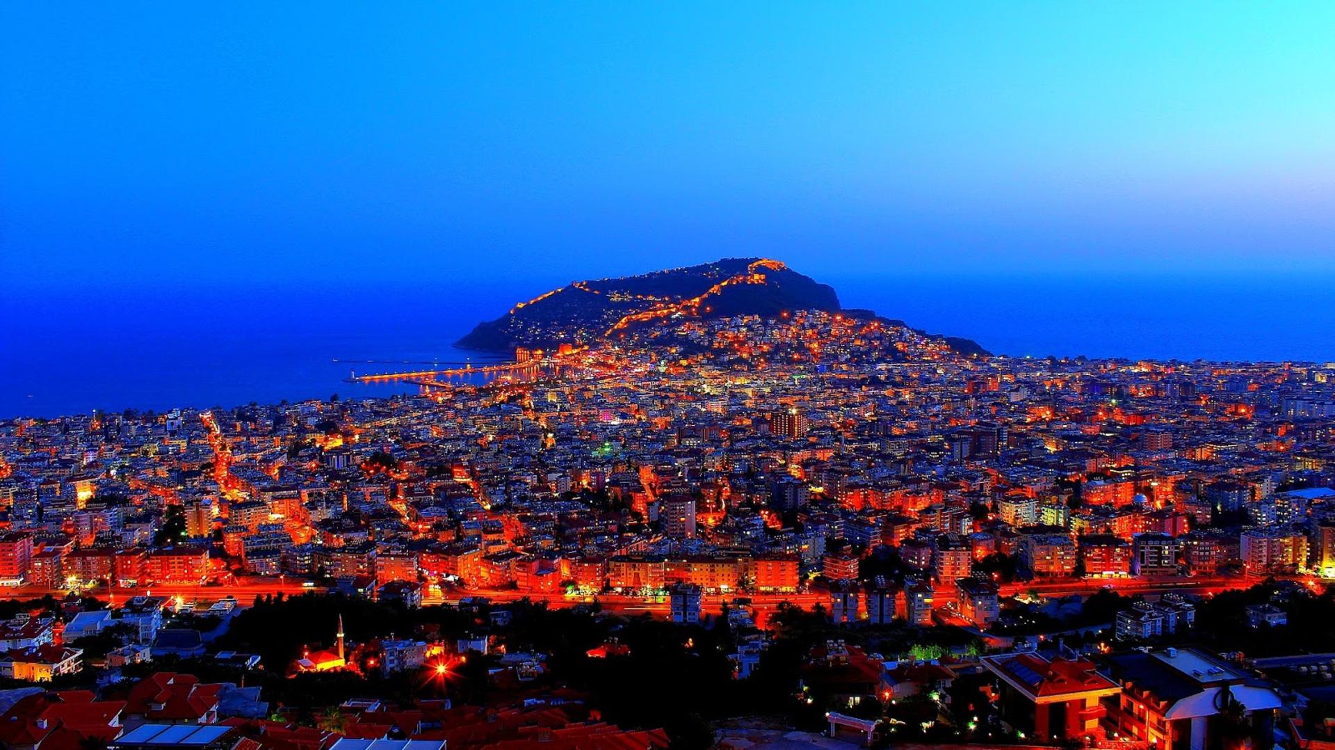Alanya Kleopatra Beach & Castle Half-Day Cultural Tour - Thumbnail 5