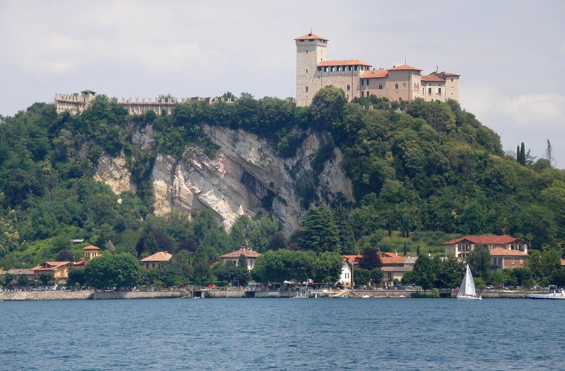 Private Tour from Milan: Explore the Scenic Beauty of Varese - Thumbnail 2