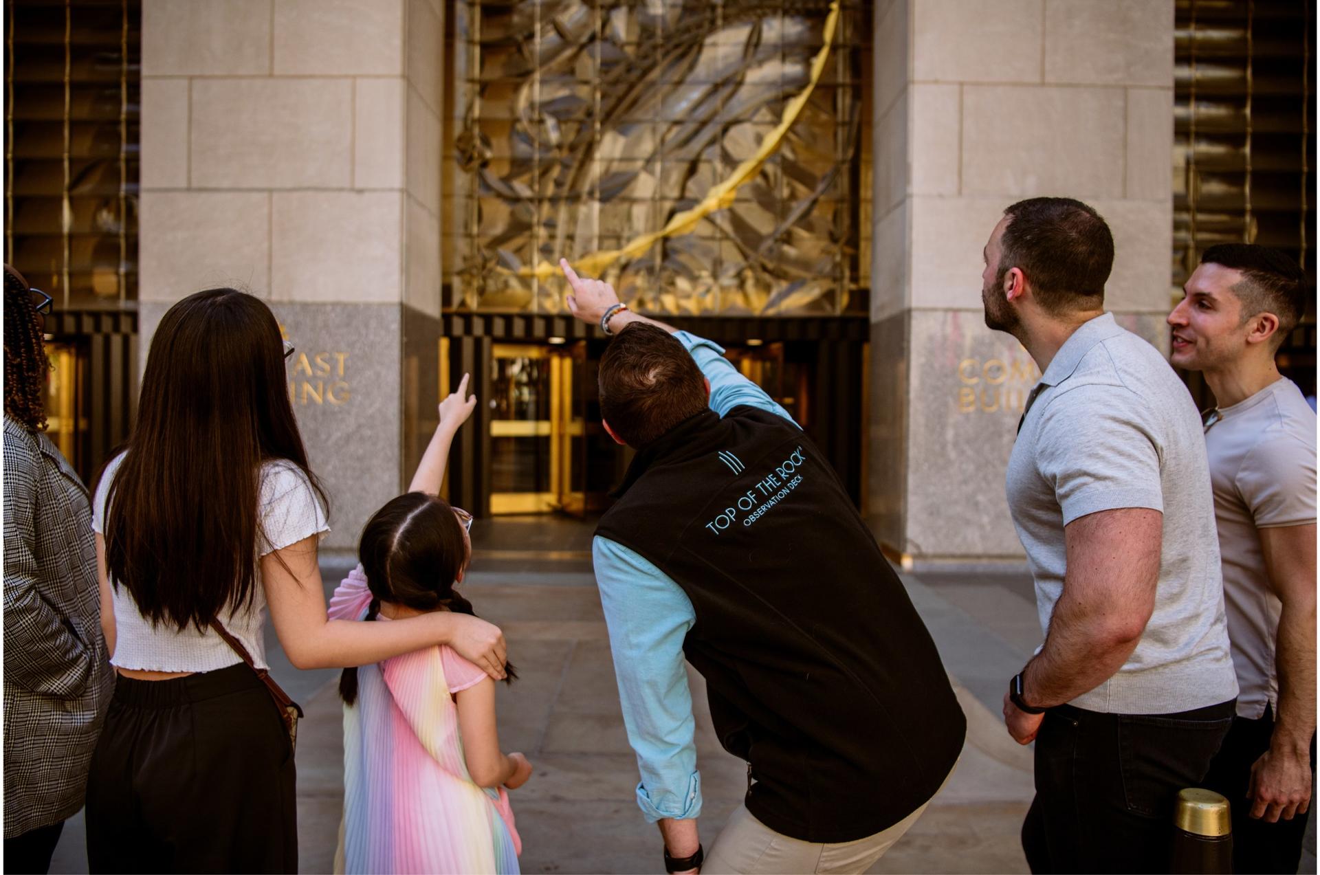 The Official Rockefeller Center Tour - Thumbnail 5