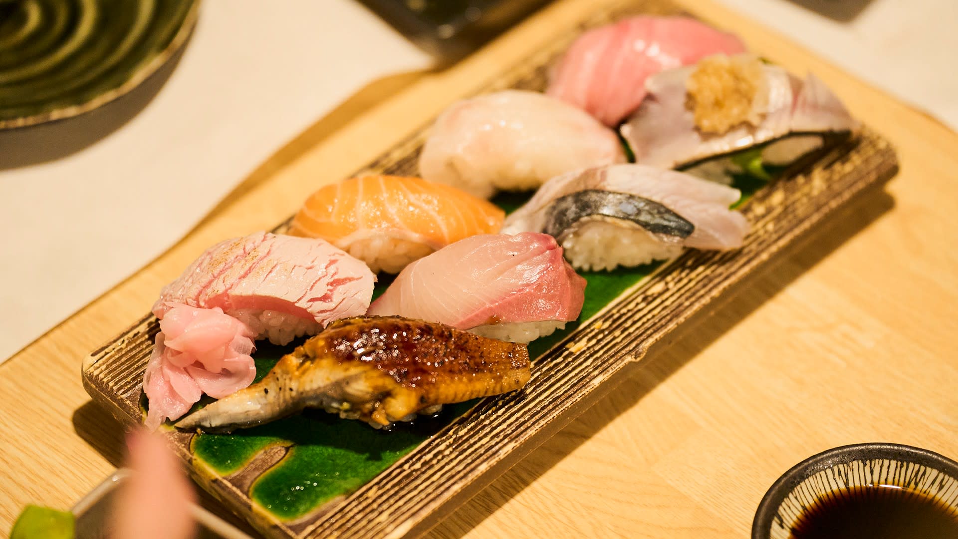 Osaka: Guided Food Tour with 12 Dishes and 2 Drinks - Thumbnail 2