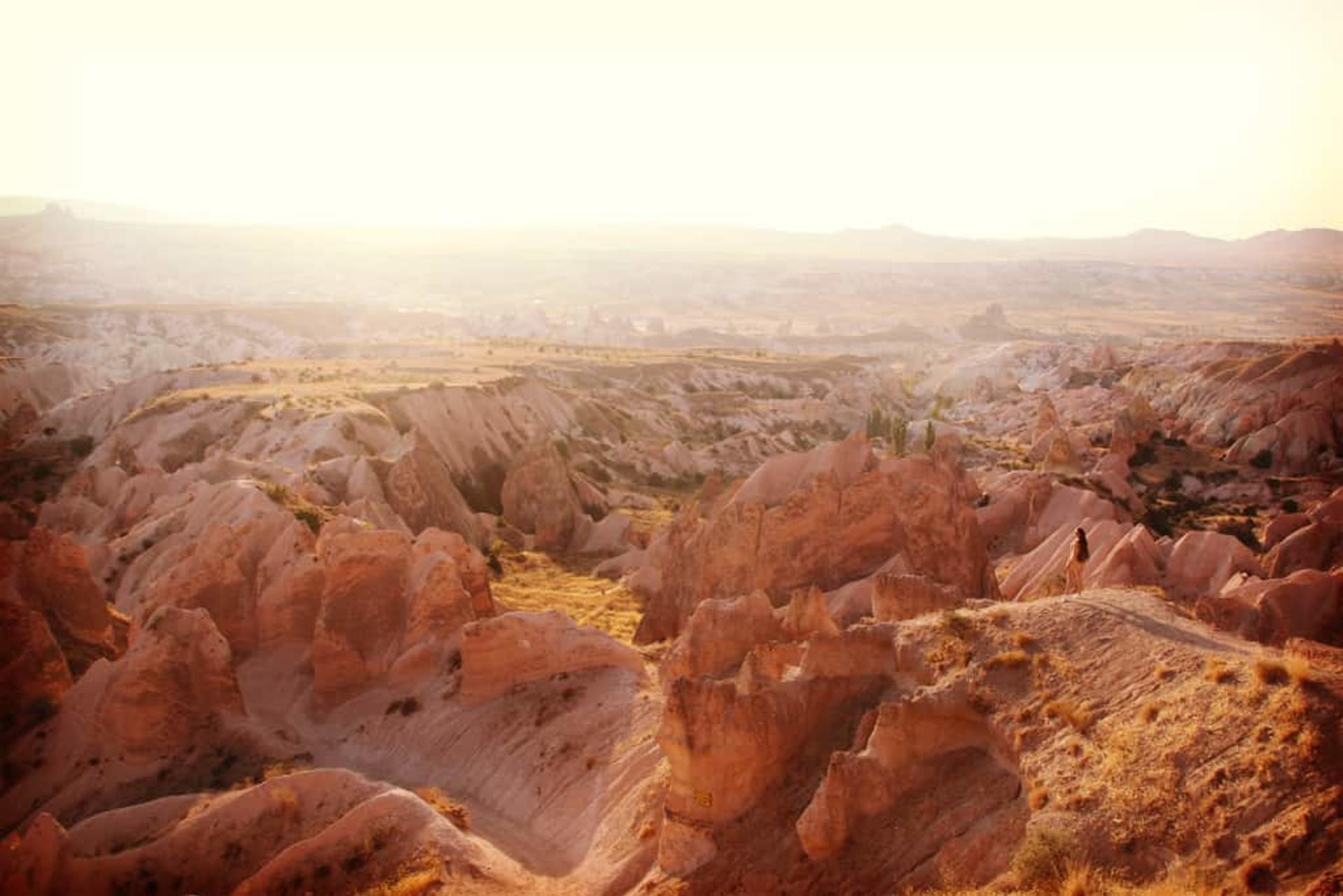 Red and Rose Valley Sunset Hiking Tour in Cappadocia - Thumbnail 2