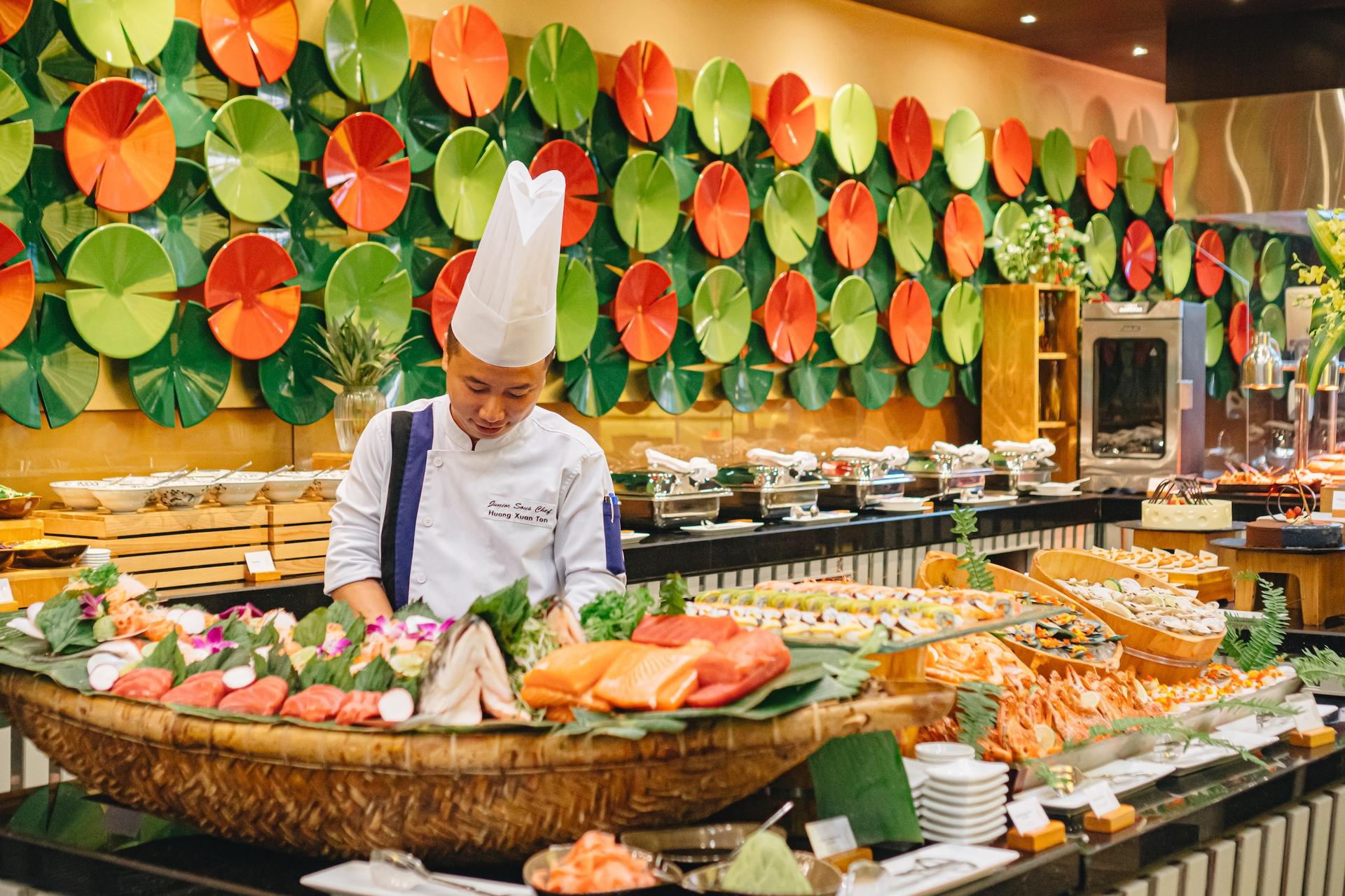 Friday BBQ Seafood Buffet At Grand Mercure Danang  - Thumbnail 20