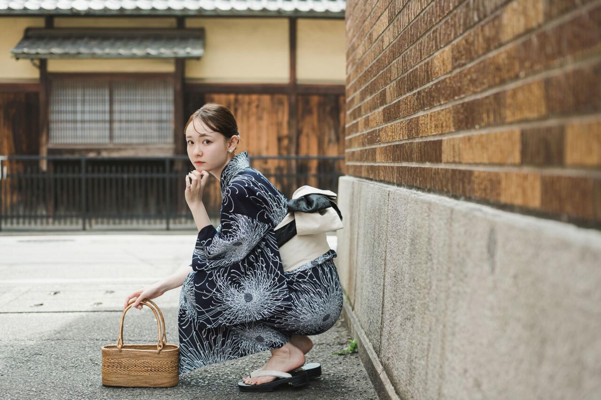 [Tekuteku Kyoto Kiyomizu Store]Kimono Experience and Hair Styling - Thumbnail 3