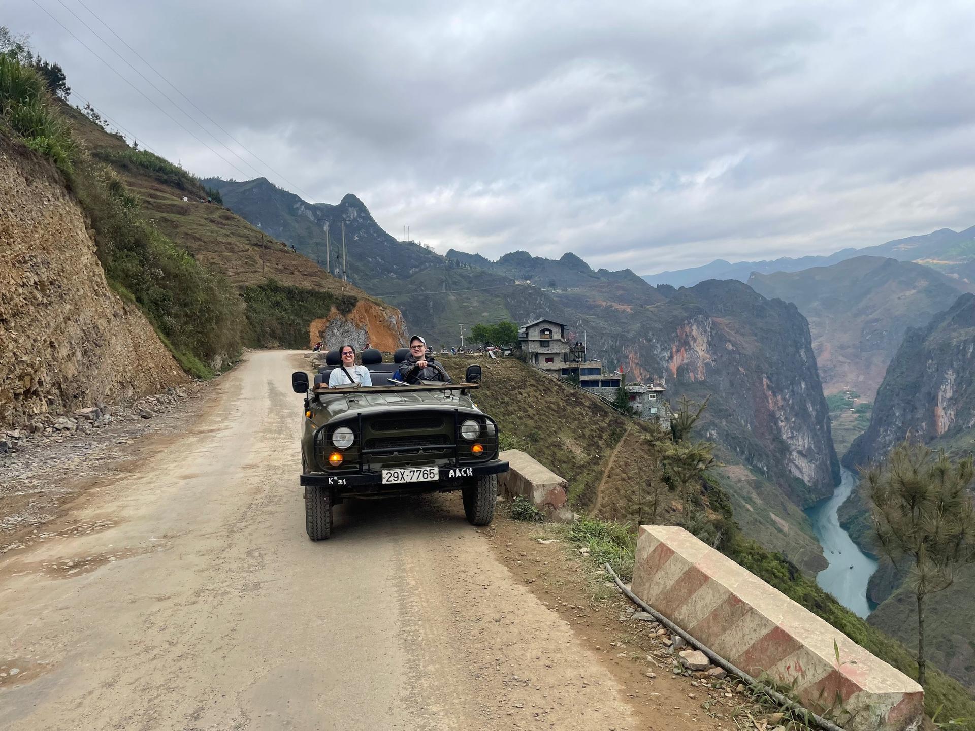 4D3N Explore Ha Giang Loop by Vintage Jeep - Thumbnail 6