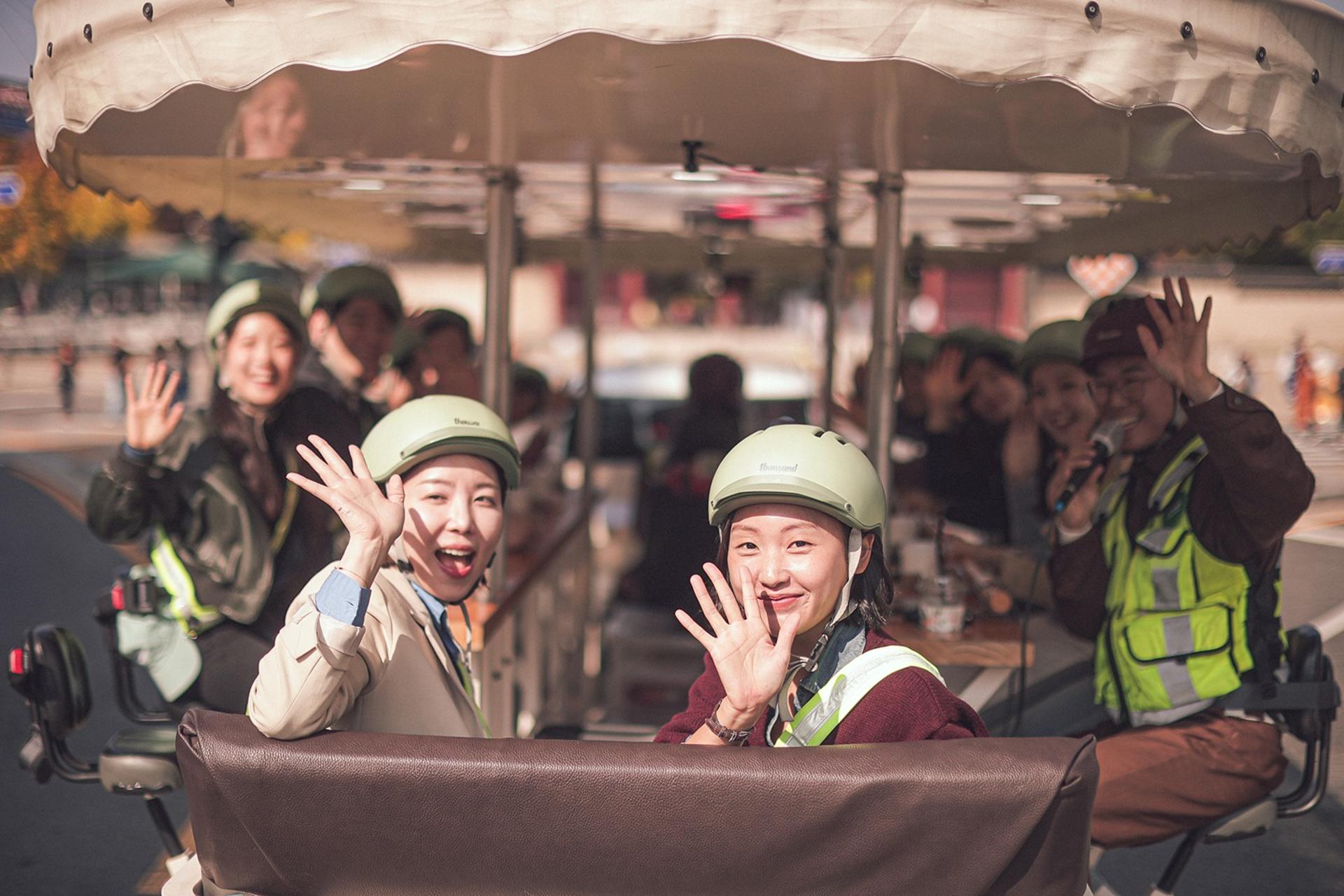 Seoul Half-Day Interactive Tram Tour - Thumbnail 17
