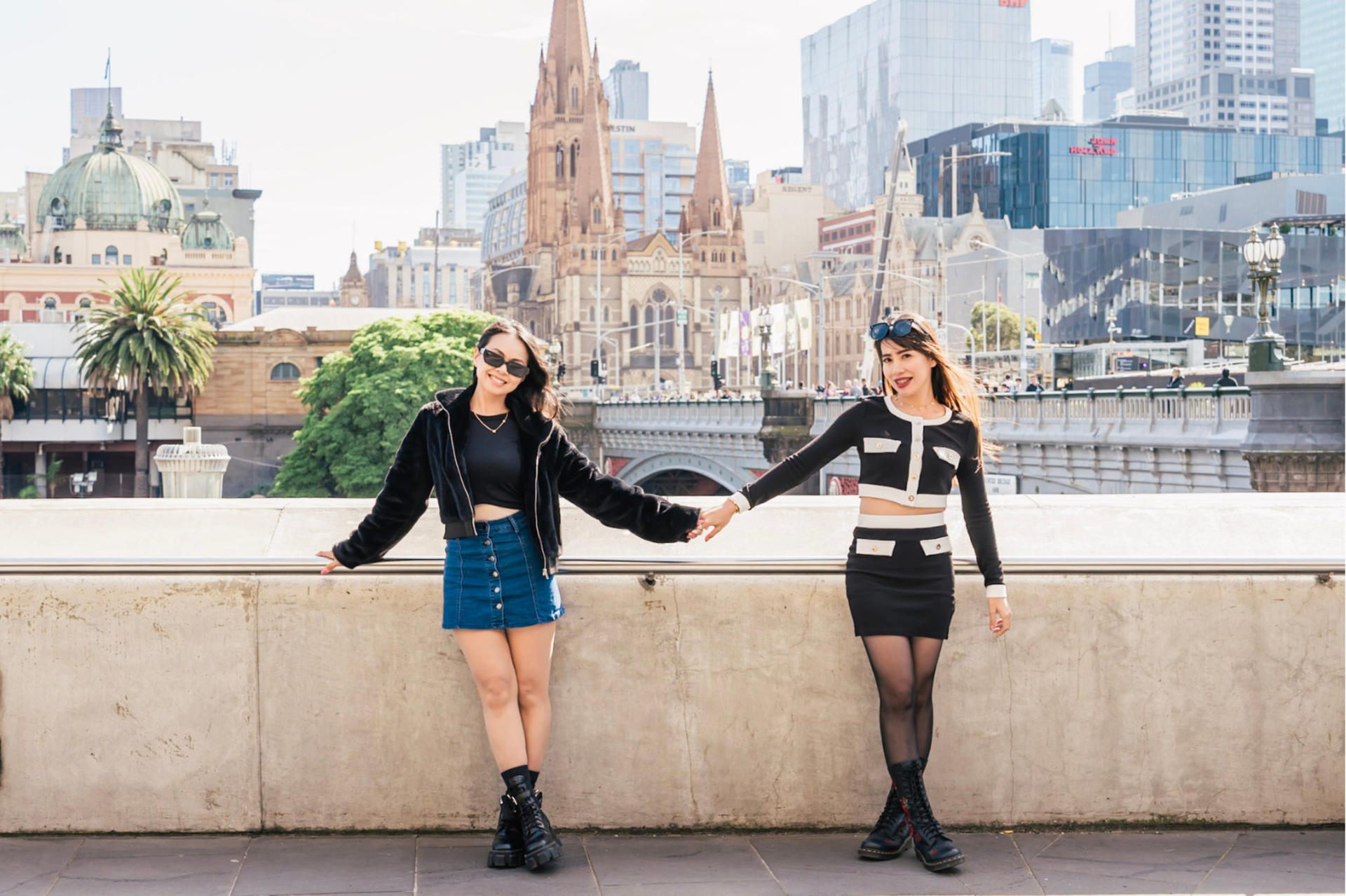 Melbourne City Photography Experience with City and River Views - Image 1