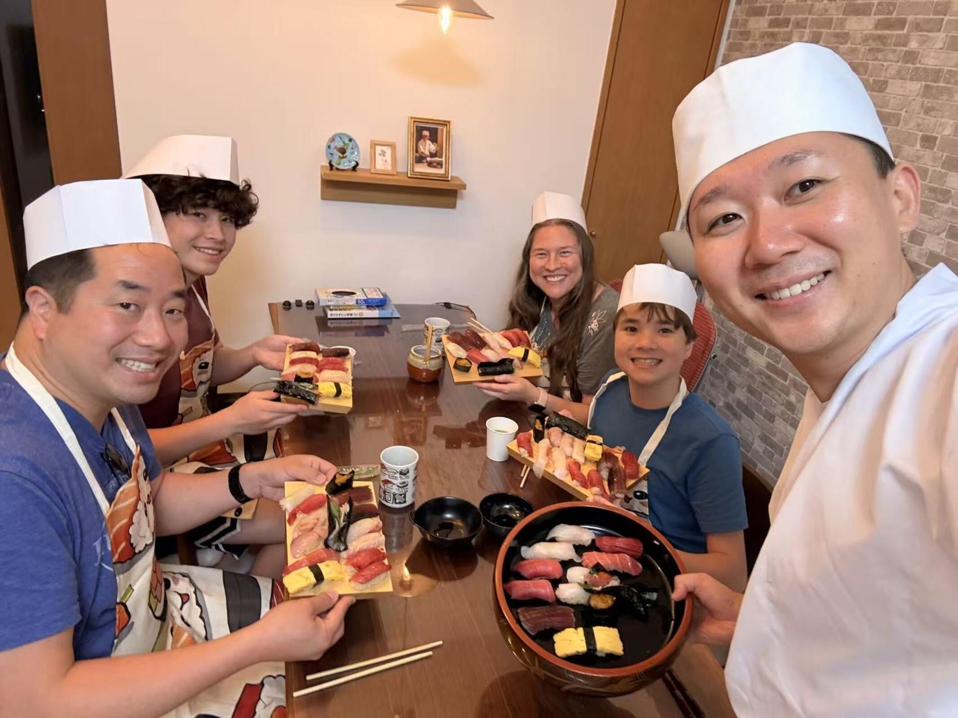 Tokyo: Small Group Sushi Experience with a Sushi Master - Thumbnail 7