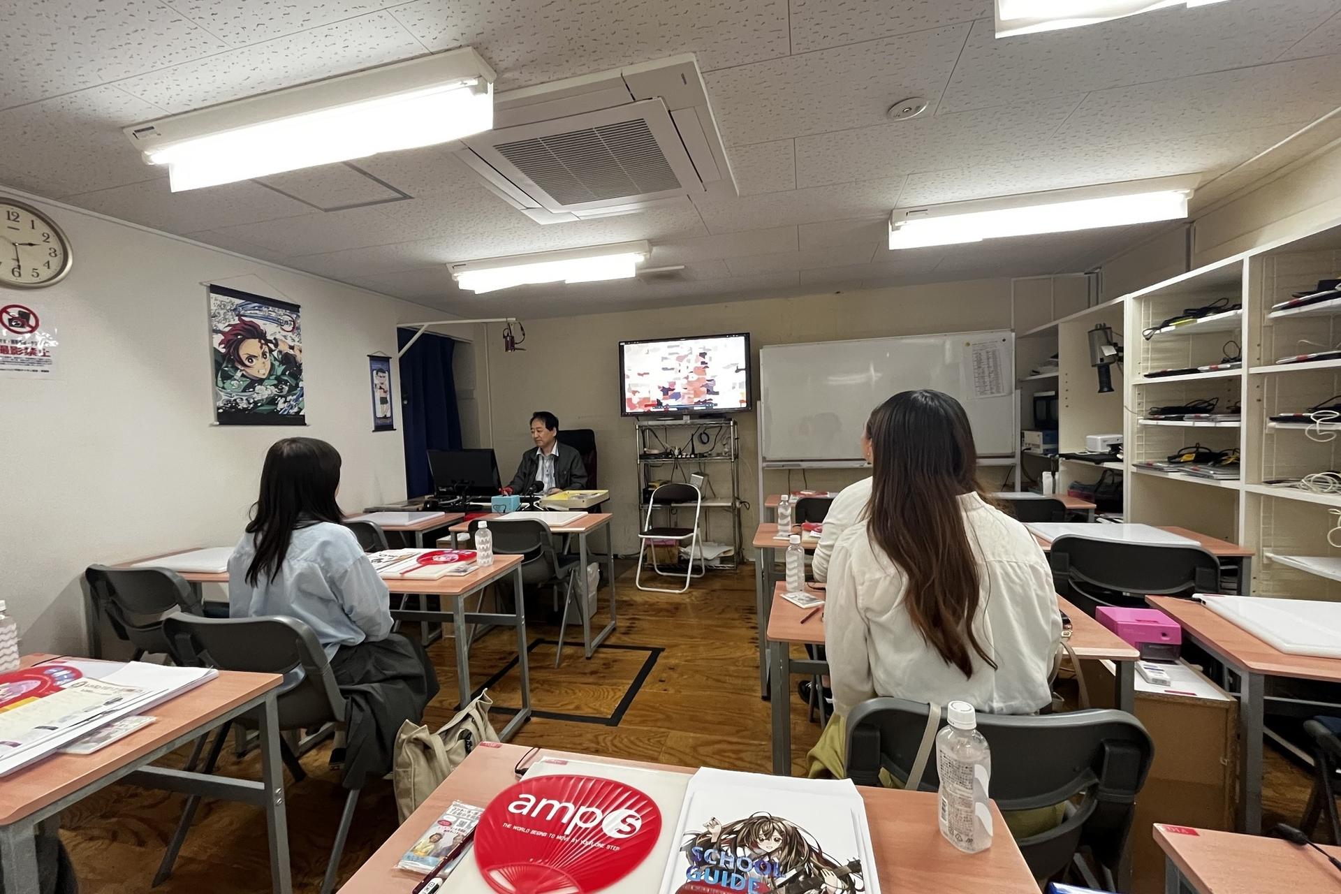 Tokyo Nakano Anime Studio Tour and Drawing Class with a Pro Animator - Thumbnail 4