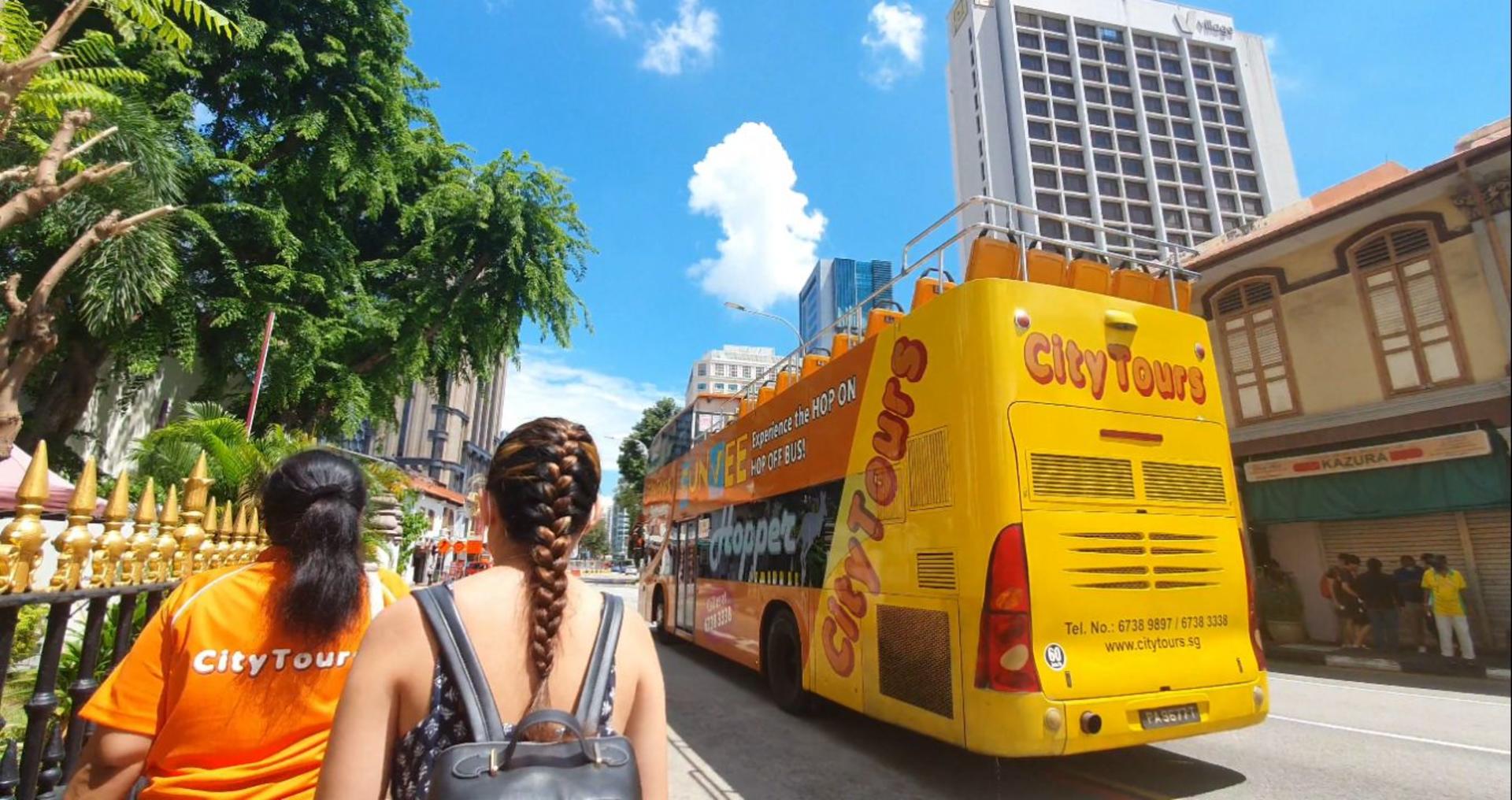 FunVee Hop On Hop Off Bus Tour - Thumbnail 5