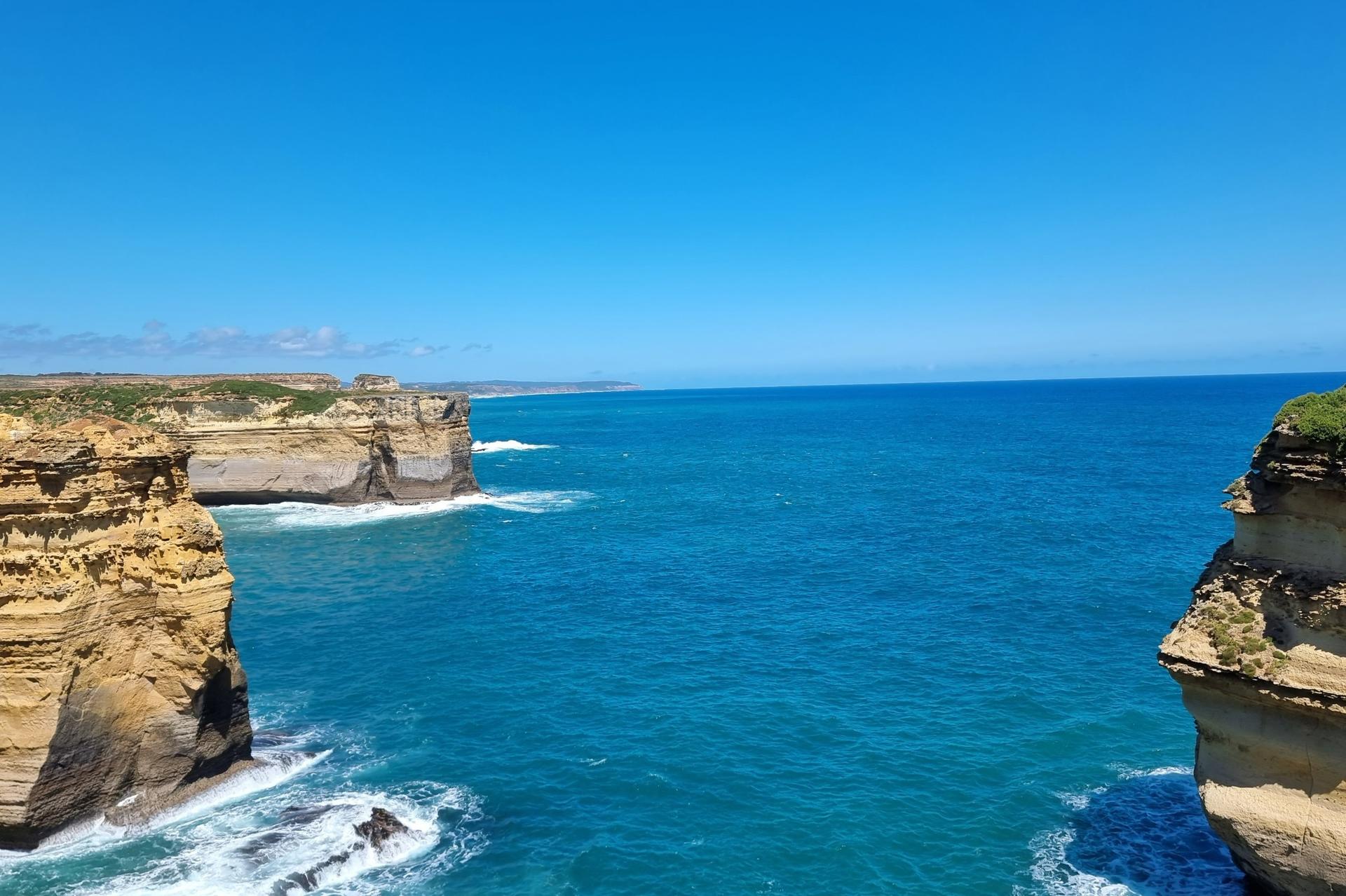 Great Ocean Road and 12 Apostles Private Day Tour - Thumbnail 5