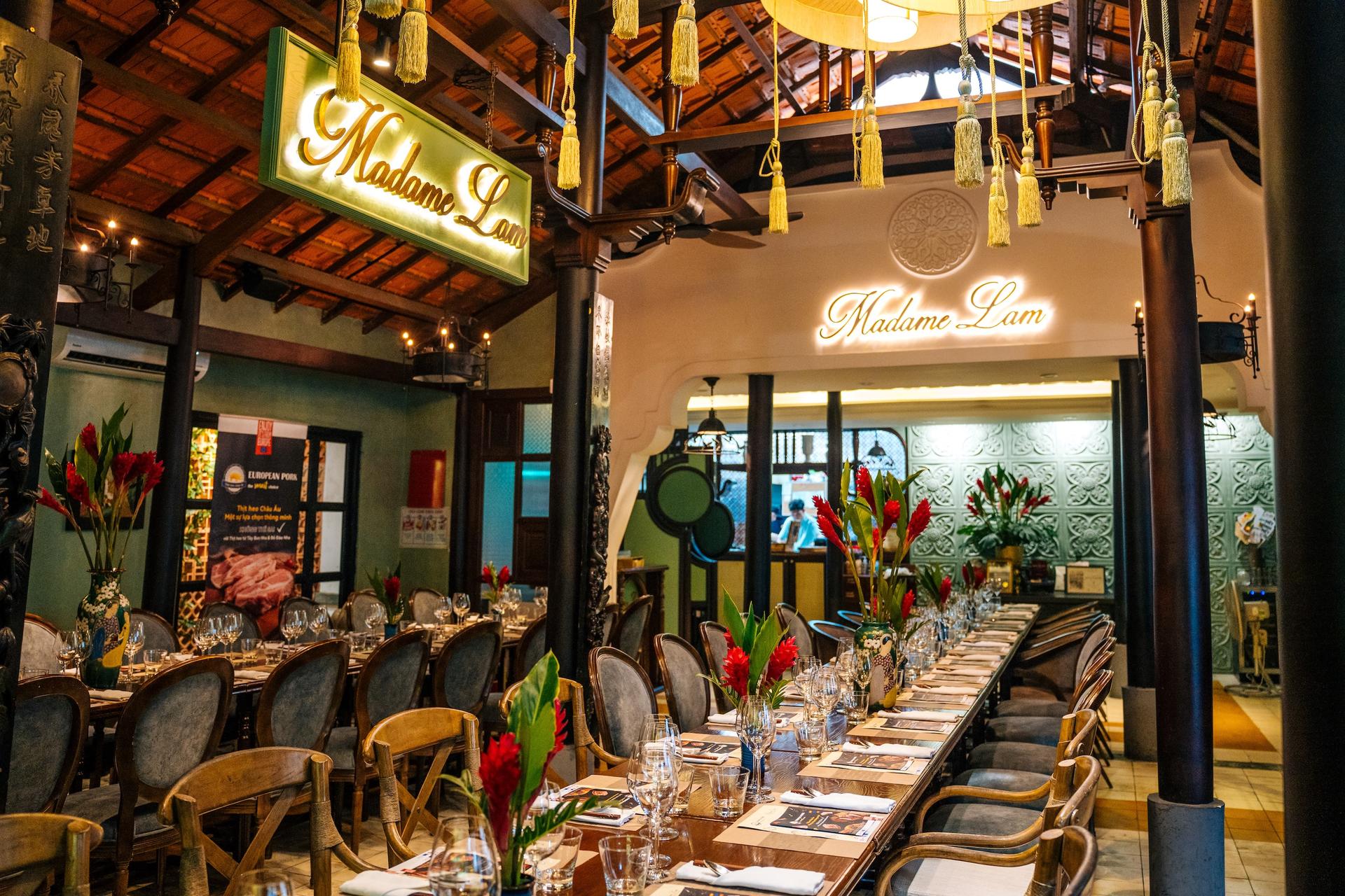 [Madame Lam Michelin Restaurant] Elegant Indochine Dining Experience - Image 1