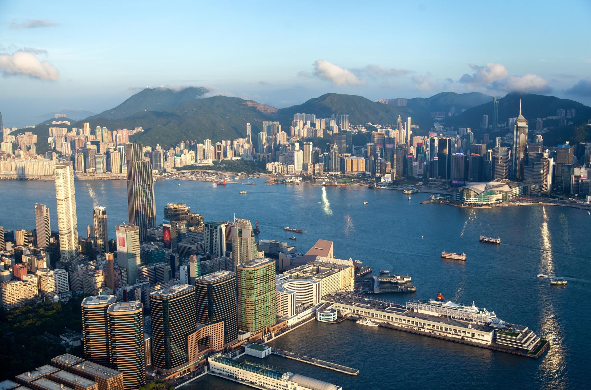 Harbour City & M+ Museum & Yau Tsim Mong Chartered Car Day Tour (From Guangdong) - Thumbnail 4